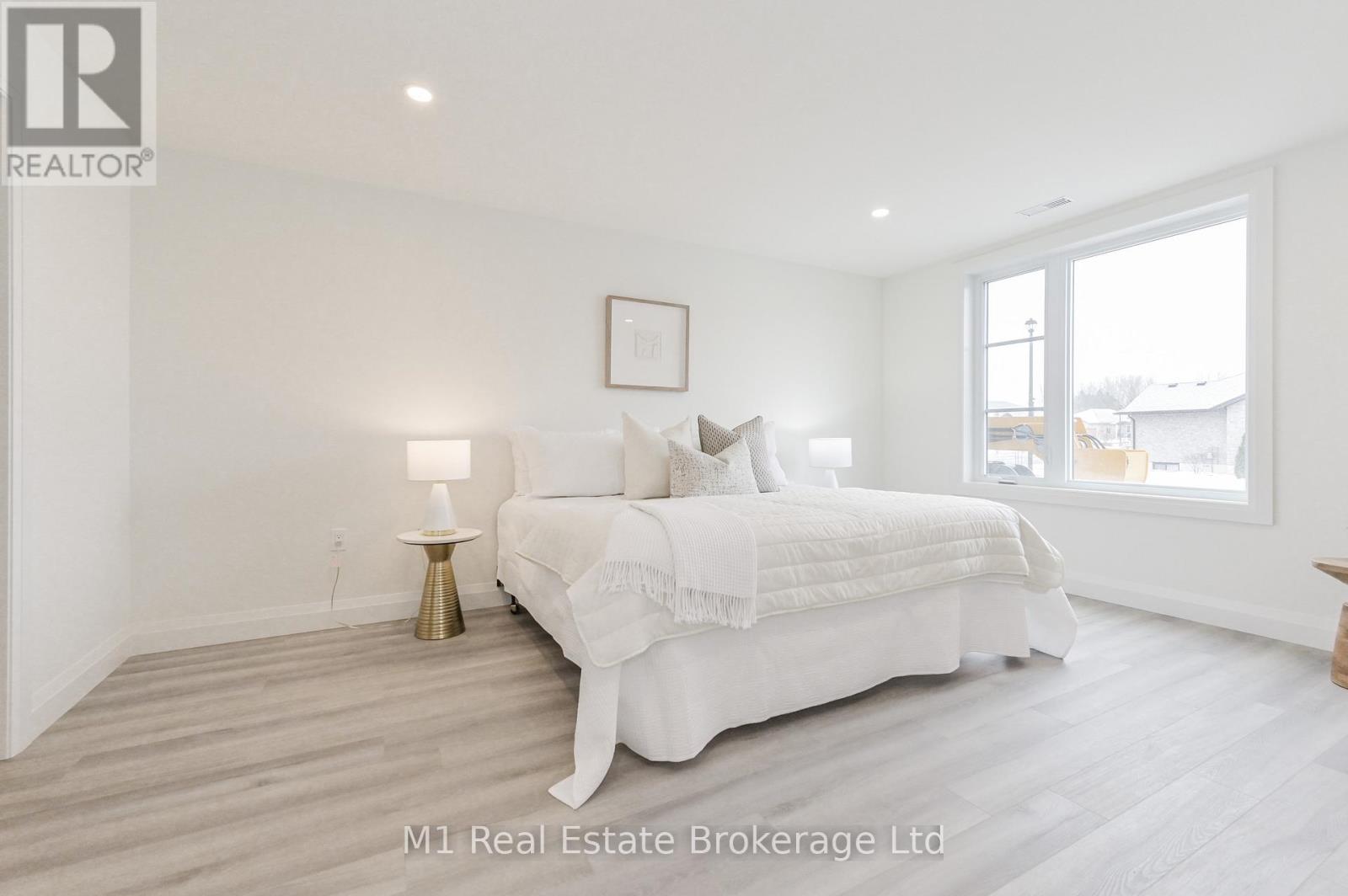 Photo 26 of 104 99 B Farley Road, Centre Wellington ON