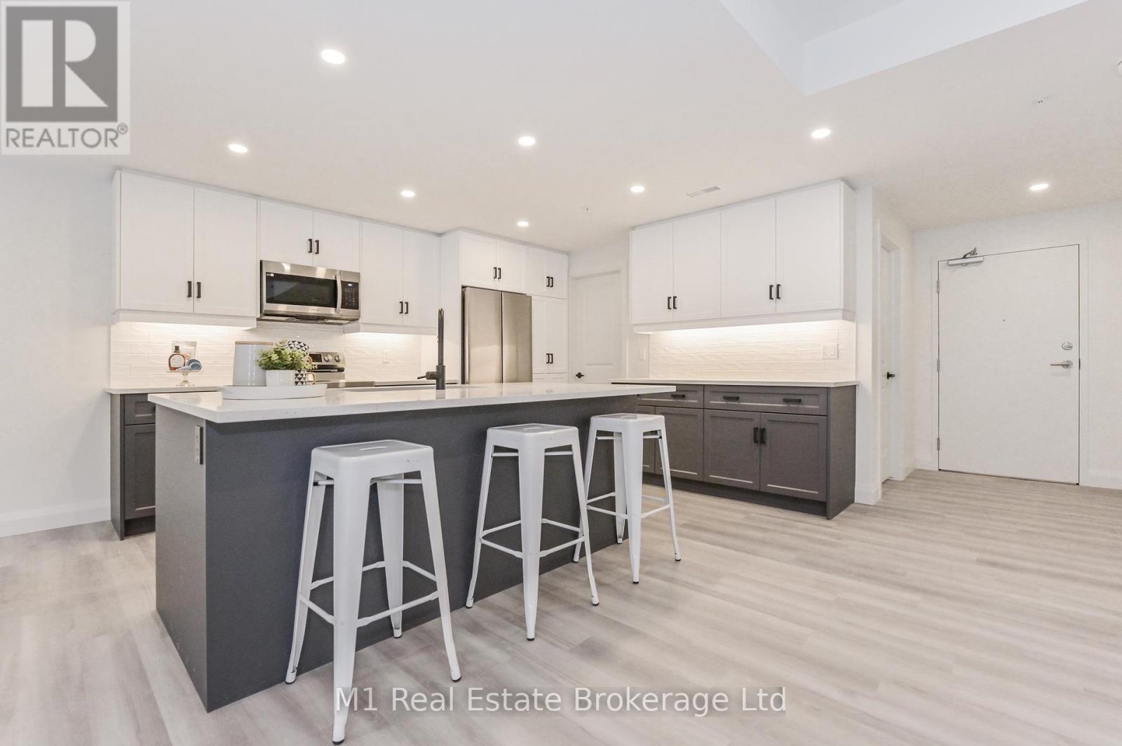Photo 3 of 104 99 B Farley Road, Centre Wellington ON