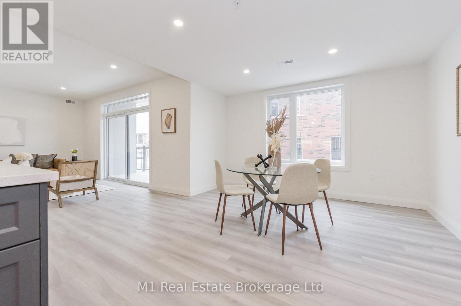 Photo 10 of 104 99 B Farley Road, Centre Wellington ON