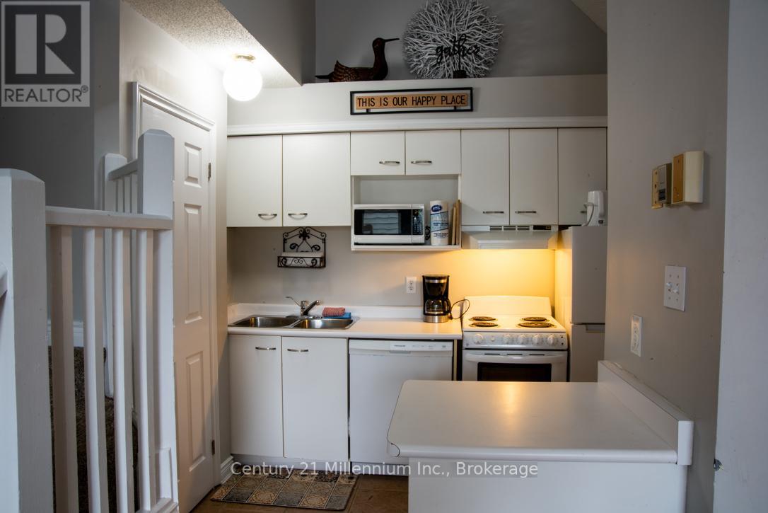 Photo 5 of 110 796468 Grey 19 Road, Blue Mountains ON