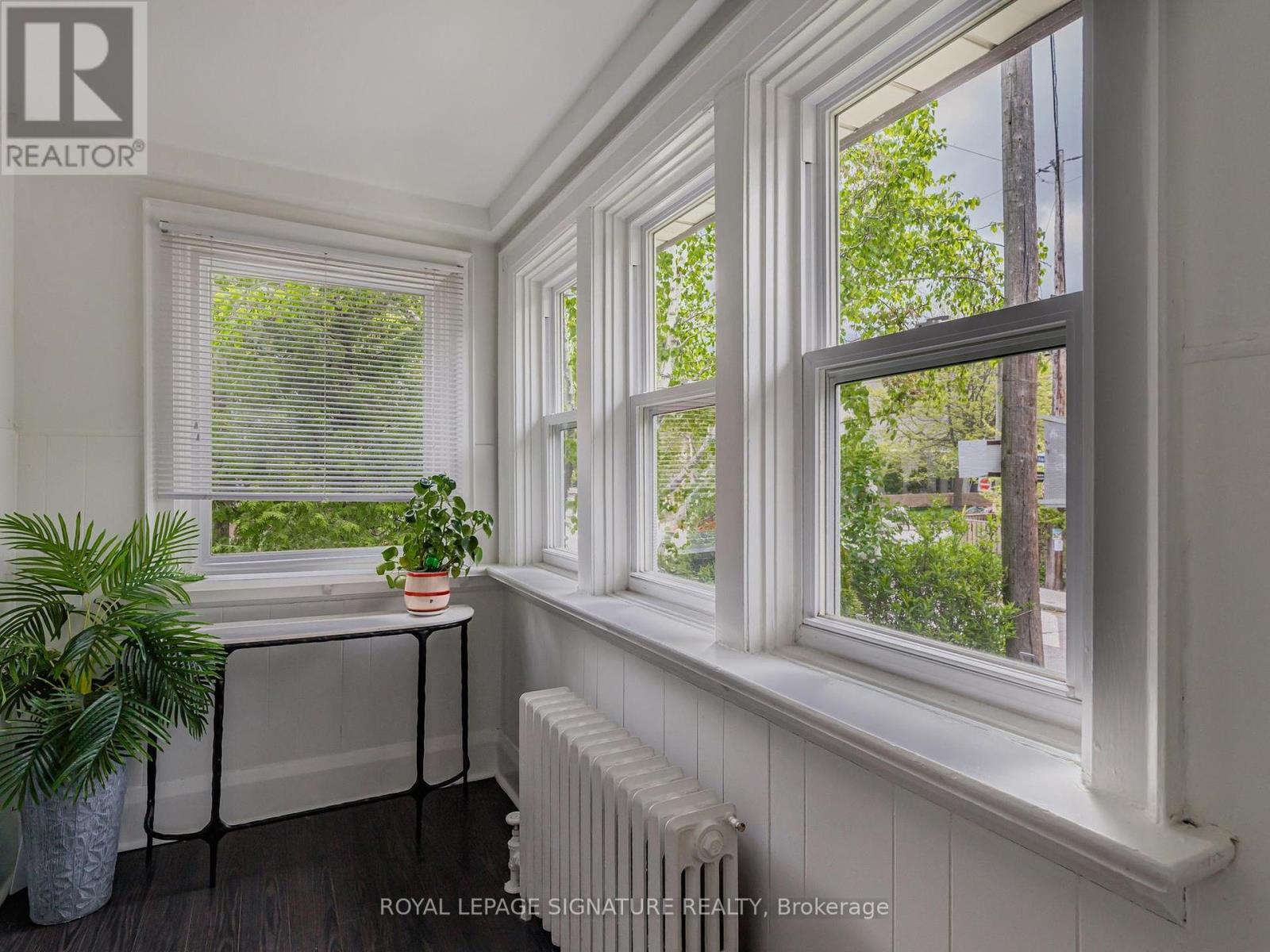 Photo 16 of 8 Fairford Avenue, Toronto ON