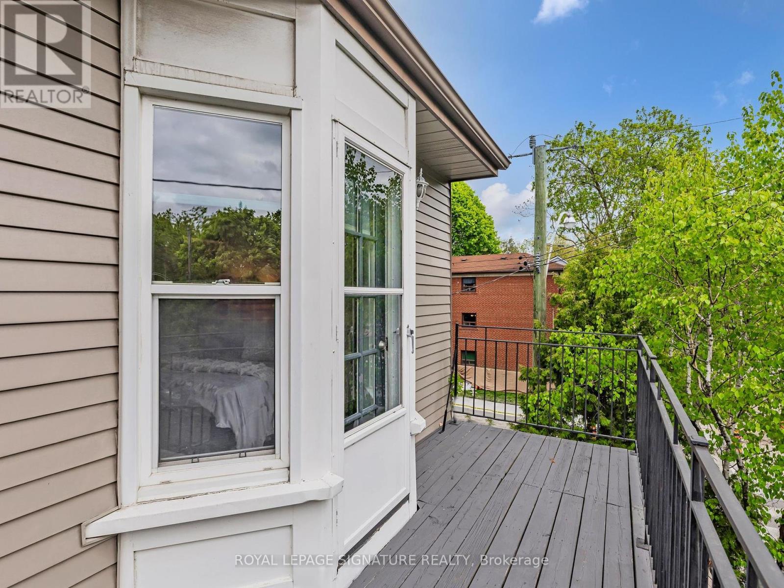 Photo 25 of 8 Fairford Avenue, Toronto ON
