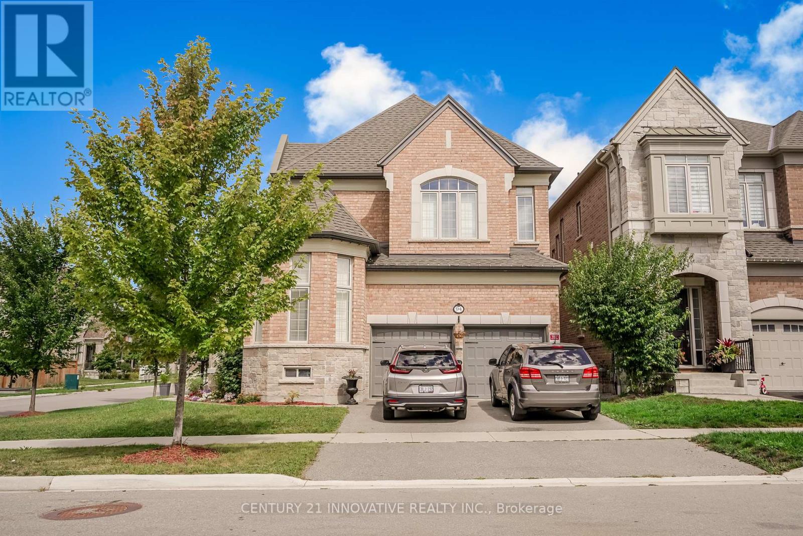 Photo 1 of 94 Brabin Circle, Whitby ON