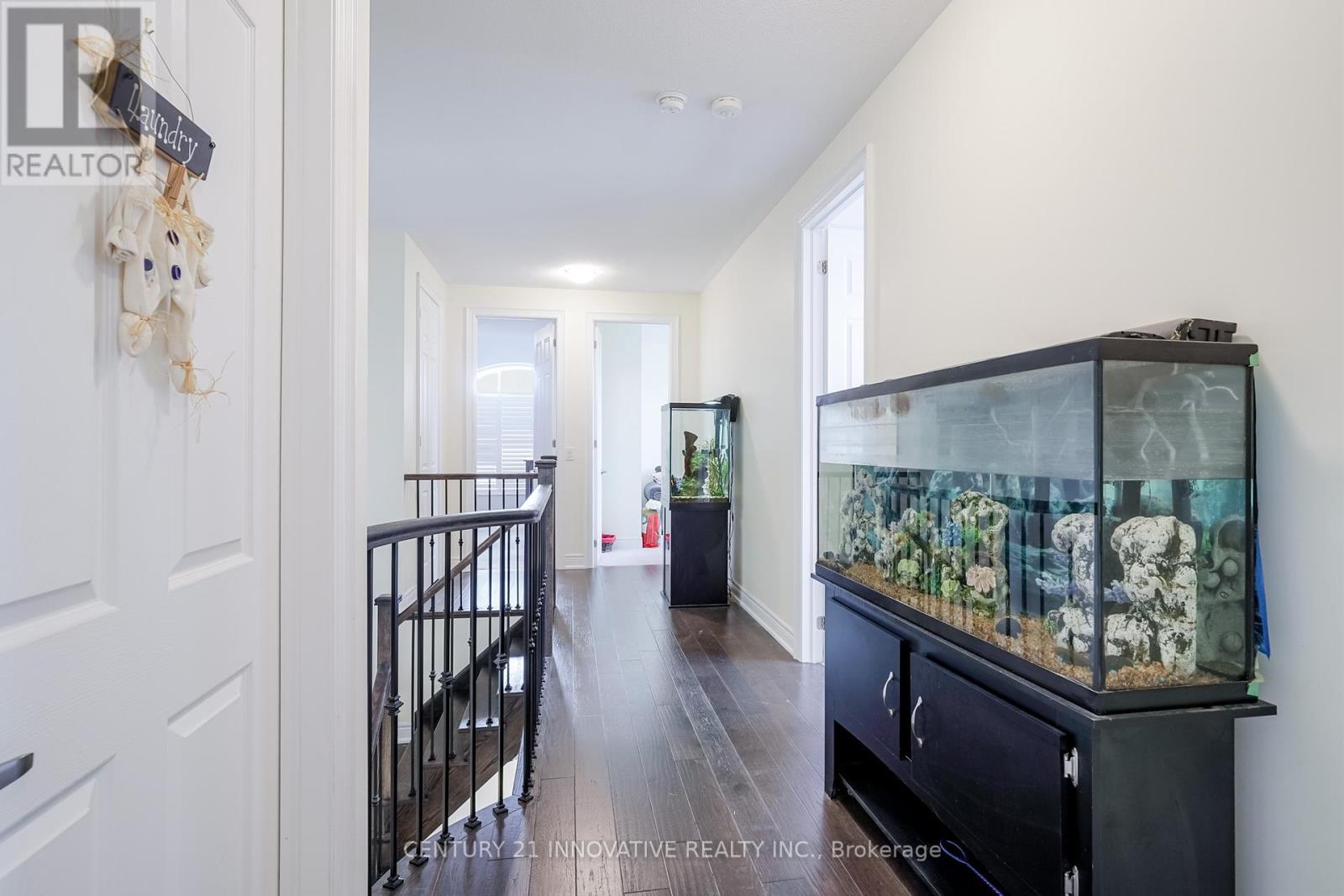 Photo 37 of 94 Brabin Circle, Whitby ON