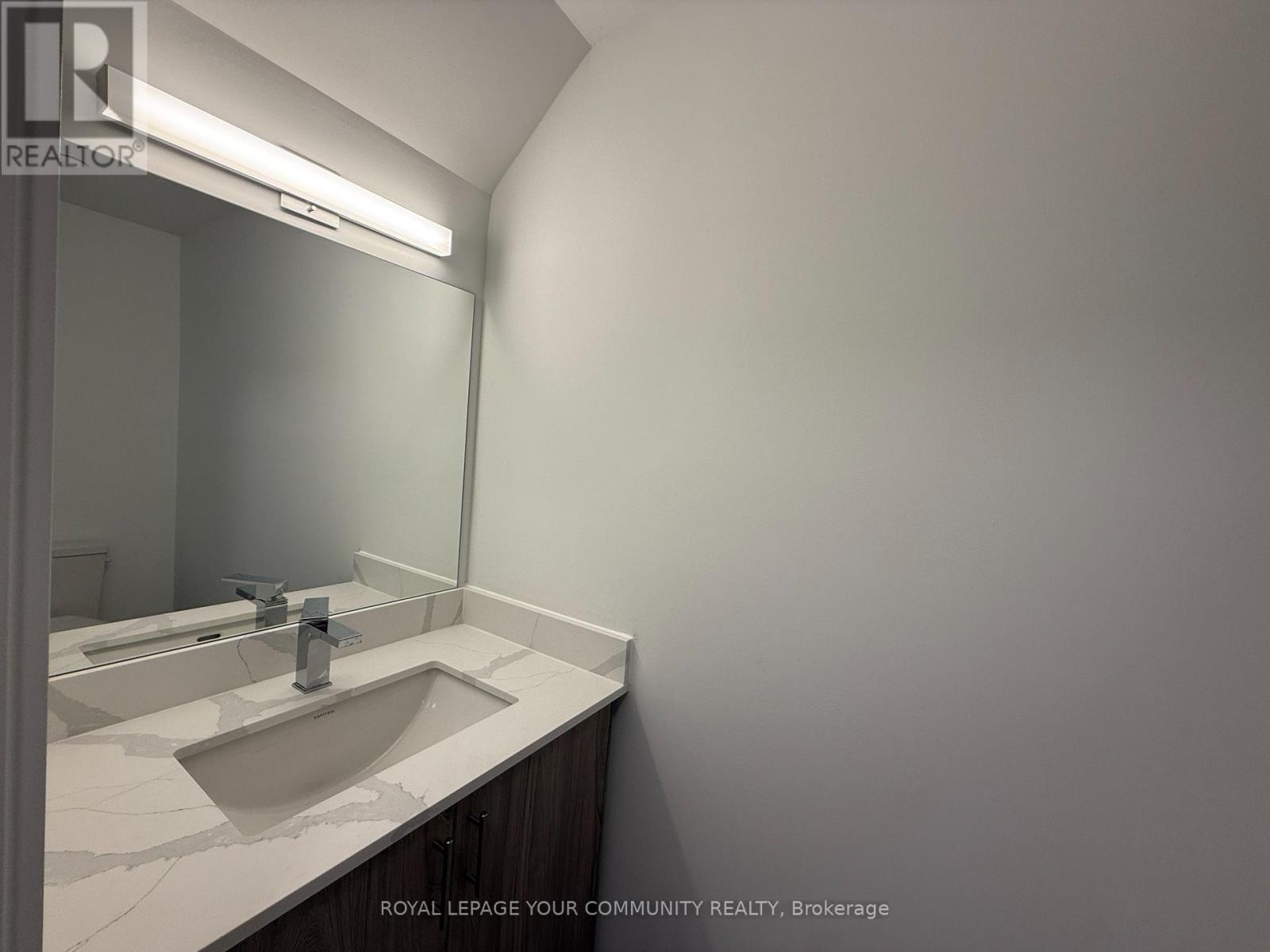 Photo 6 of 1 1455 Oconnor Drive, Toronto ON