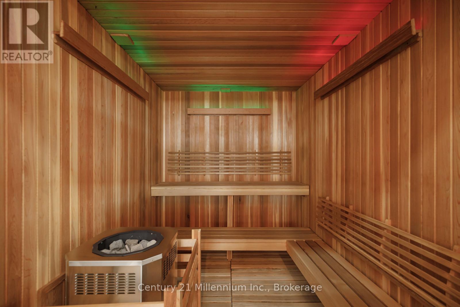 Photo 47 of 225 Yellow Birch Crescent, Blue Mountains ON