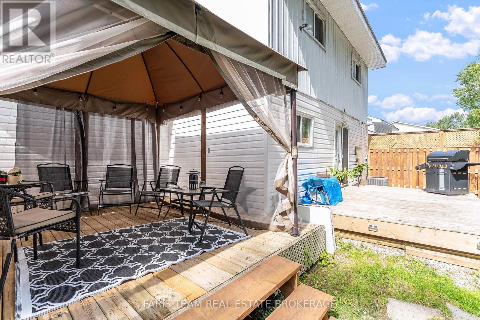 Photo 18 of 3425 Coronation Avenue, Severn ON