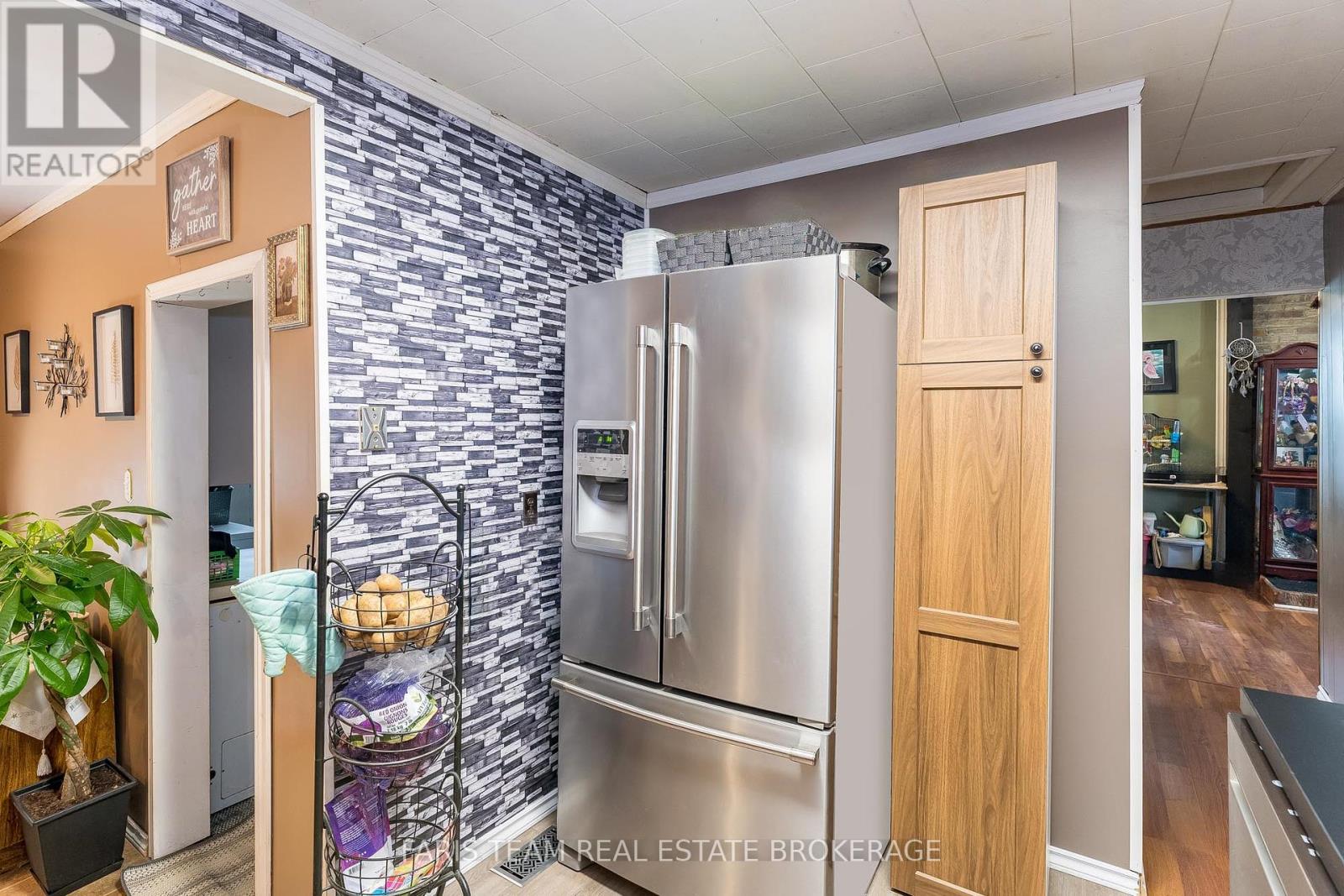 Photo 7 of 3425 Coronation Avenue, Severn ON