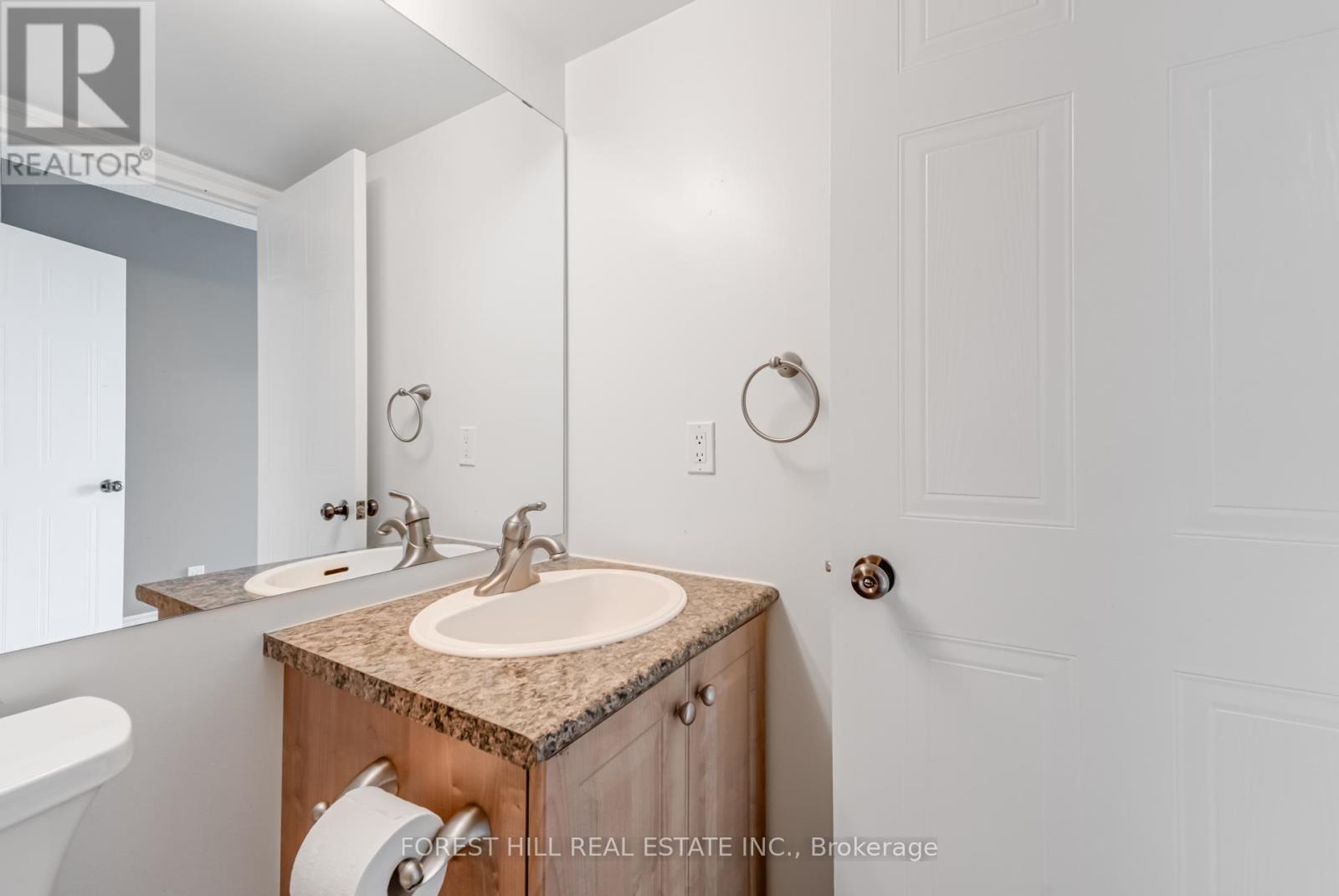 Photo 33 of 410 75 Ellen Street, Barrie ON