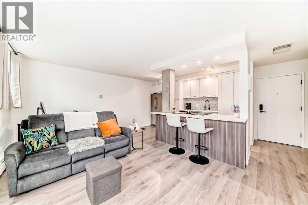 Photo 2 of 701 1111 15 Avenue Sw, Calgary AB