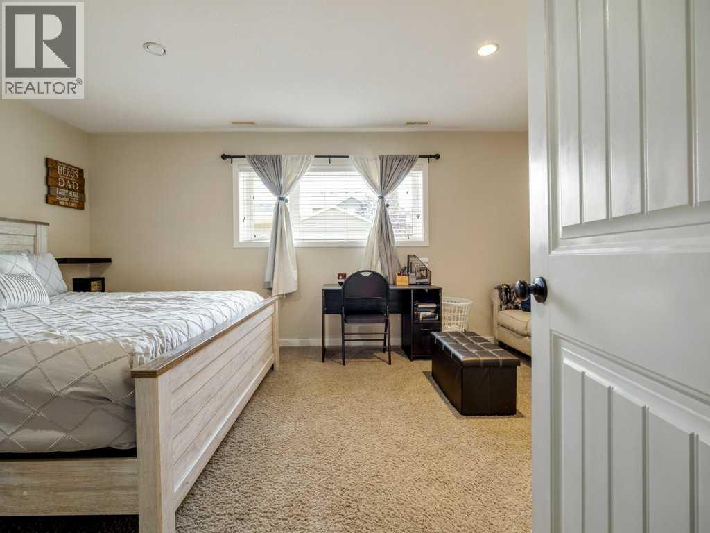 Photo 29 of 461 Lynx Terrace N, Lethbridge AB