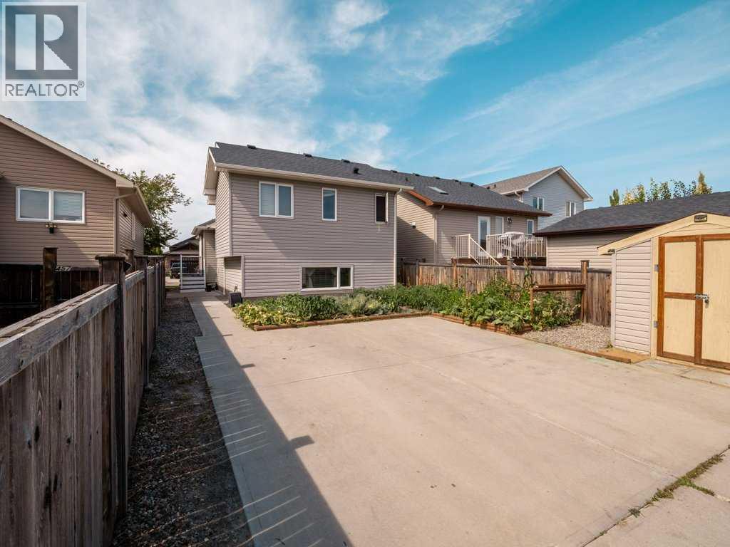 Photo 39 of 461 Lynx Terrace N, Lethbridge AB
