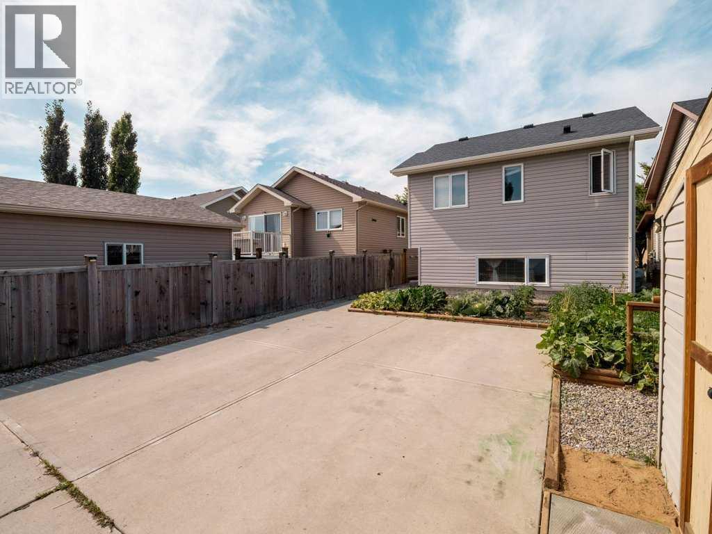Photo 40 of 461 Lynx Terrace N, Lethbridge AB