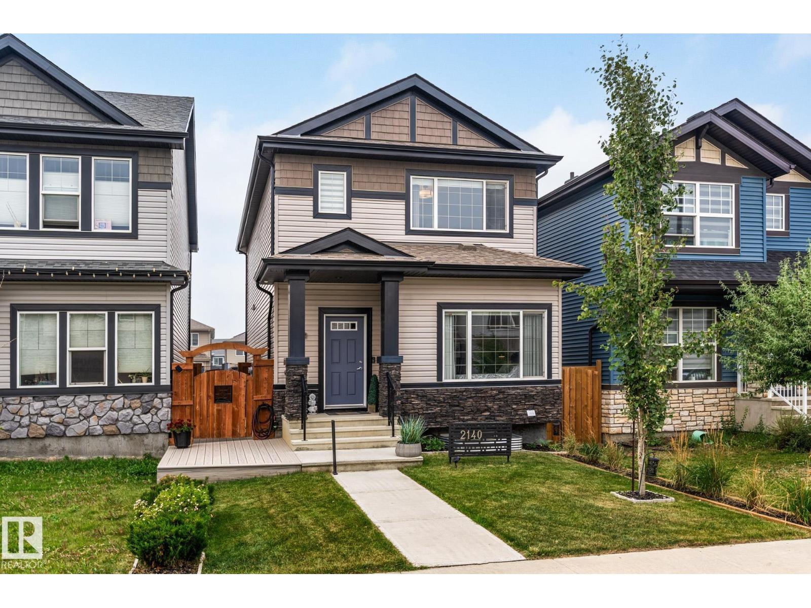 Photo 1 of 2140 51 St Sw, Edmonton AB