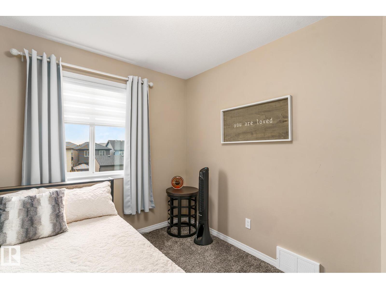 Photo 24 of 2140 51 St Sw, Edmonton AB