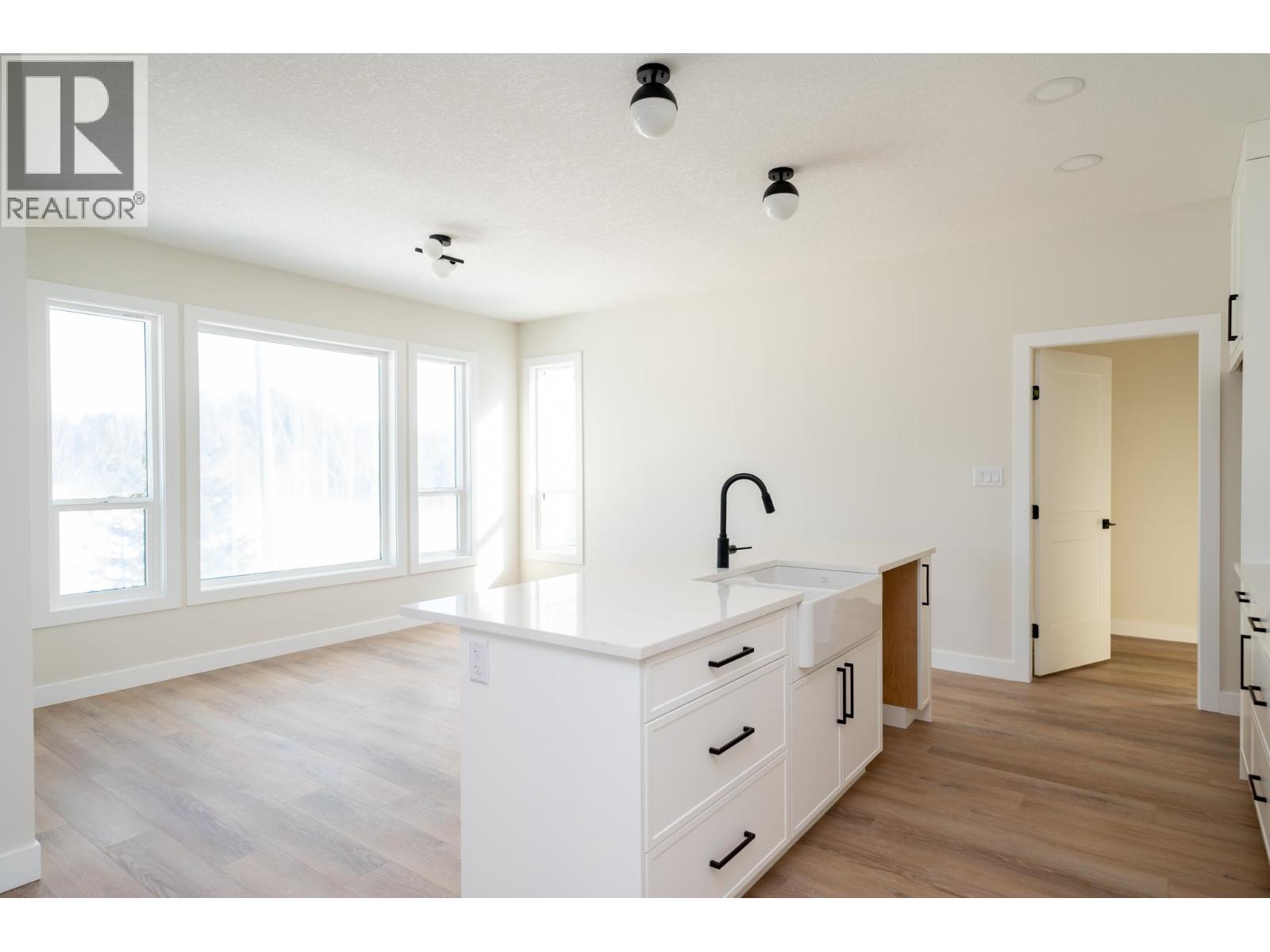 Photo 5 of 2464 Mctavish Road, Prince George BC