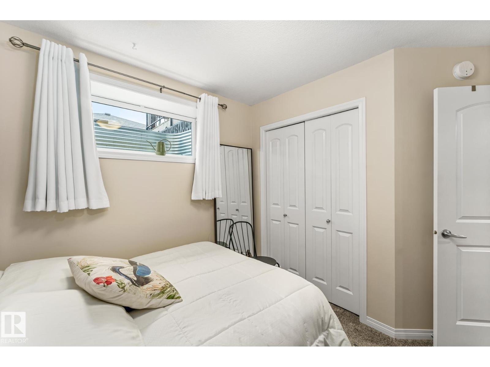 Photo 38 of 2140 51 St Sw, Edmonton AB