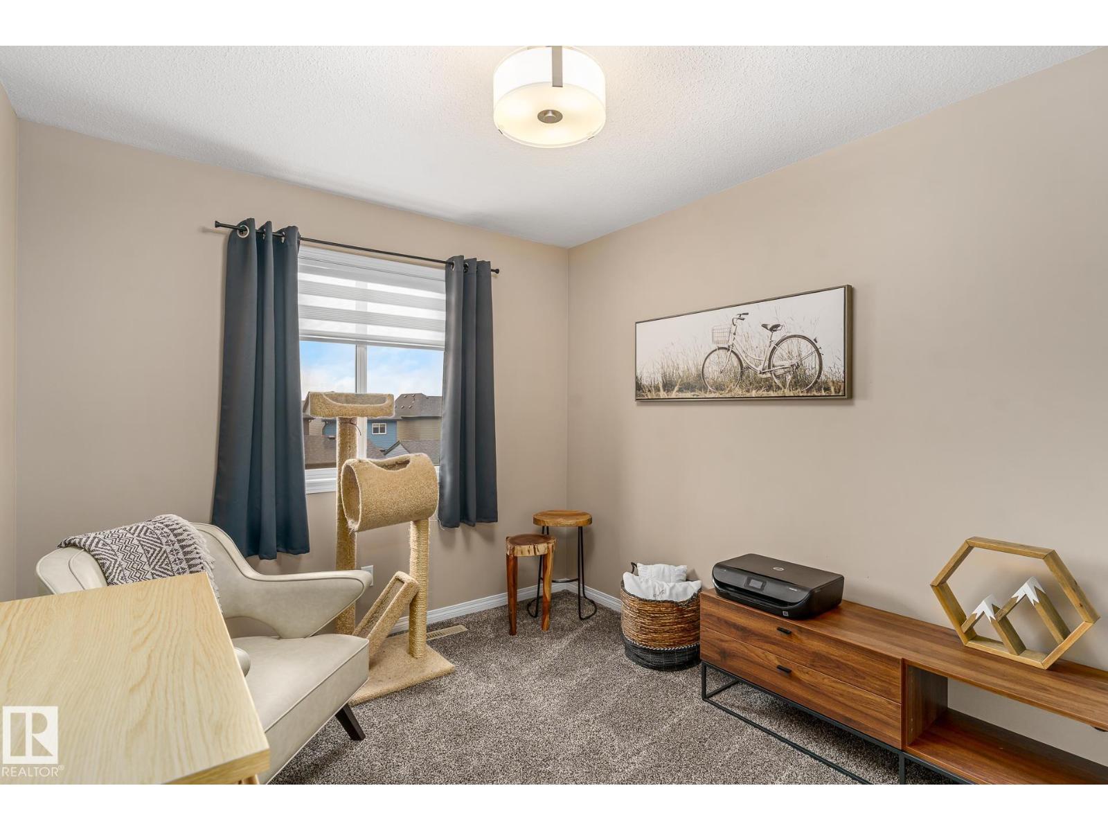 Photo 27 of 2140 51 St Sw, Edmonton AB