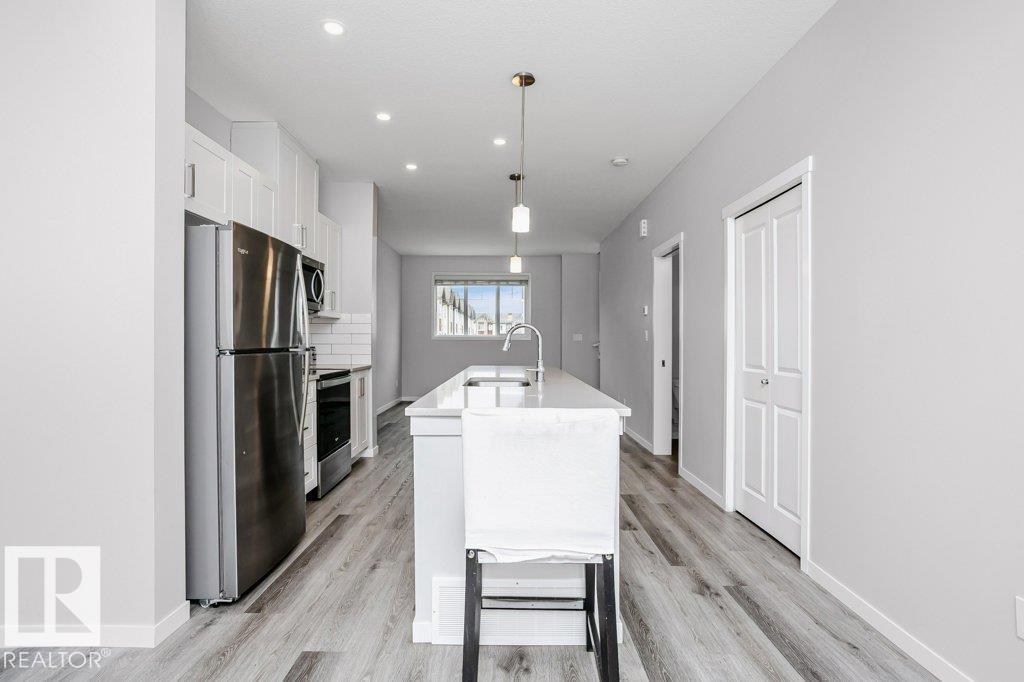 Photo 9 of 58 320 Secord Bv Nw, Edmonton AB