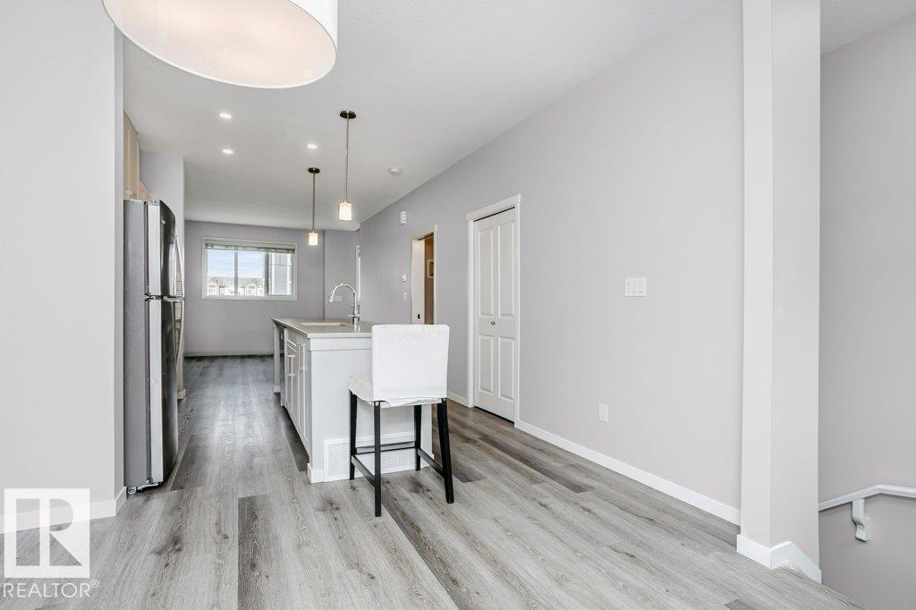 Photo 7 of 58 320 Secord Bv Nw, Edmonton AB