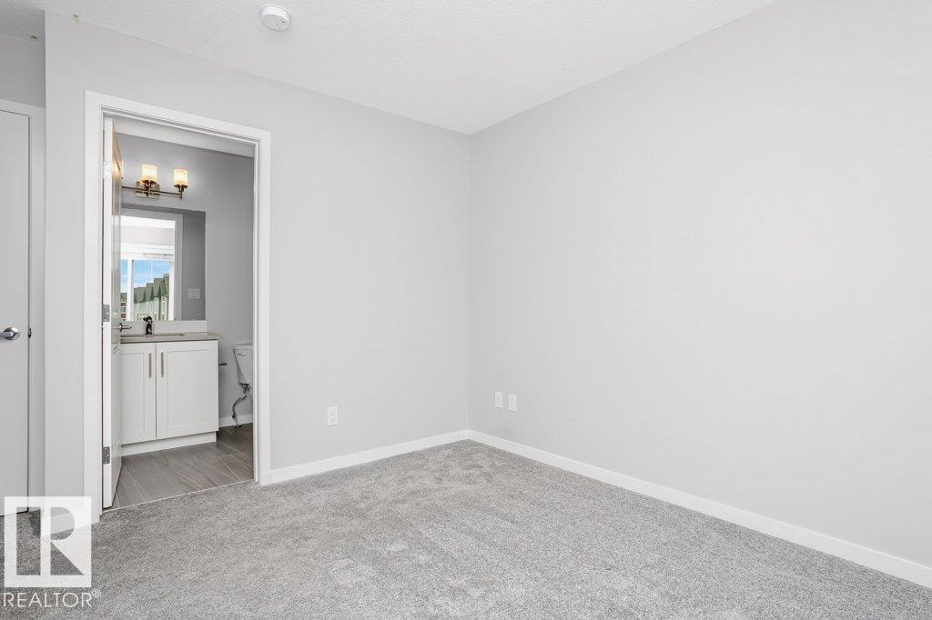 Photo 27 of 58 320 Secord Bv Nw, Edmonton AB