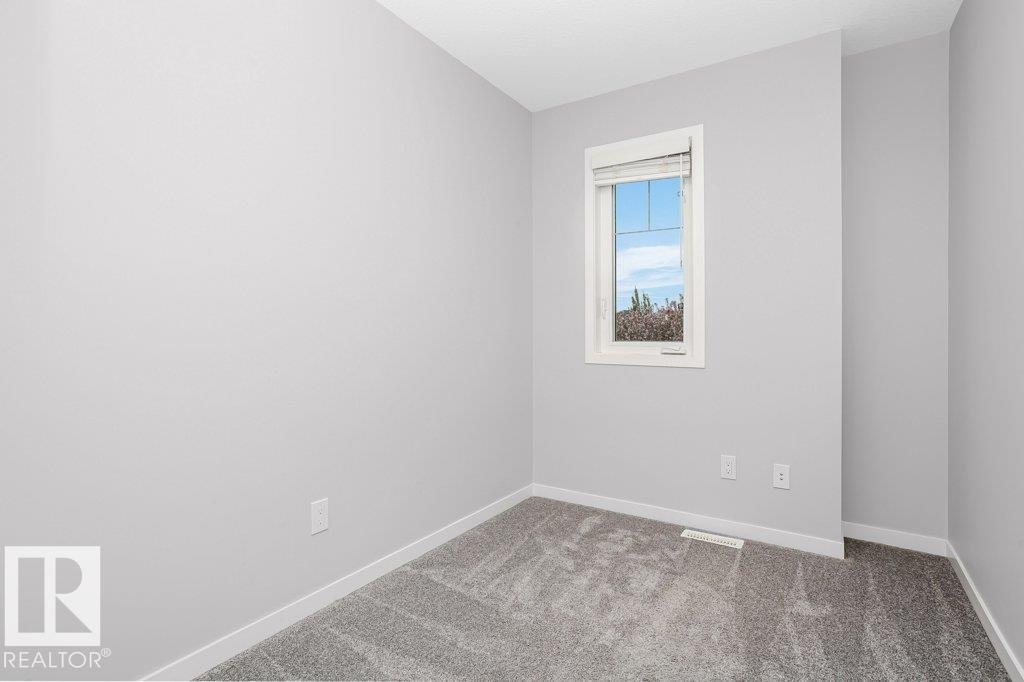 Photo 32 of 58 320 Secord Bv Nw, Edmonton AB