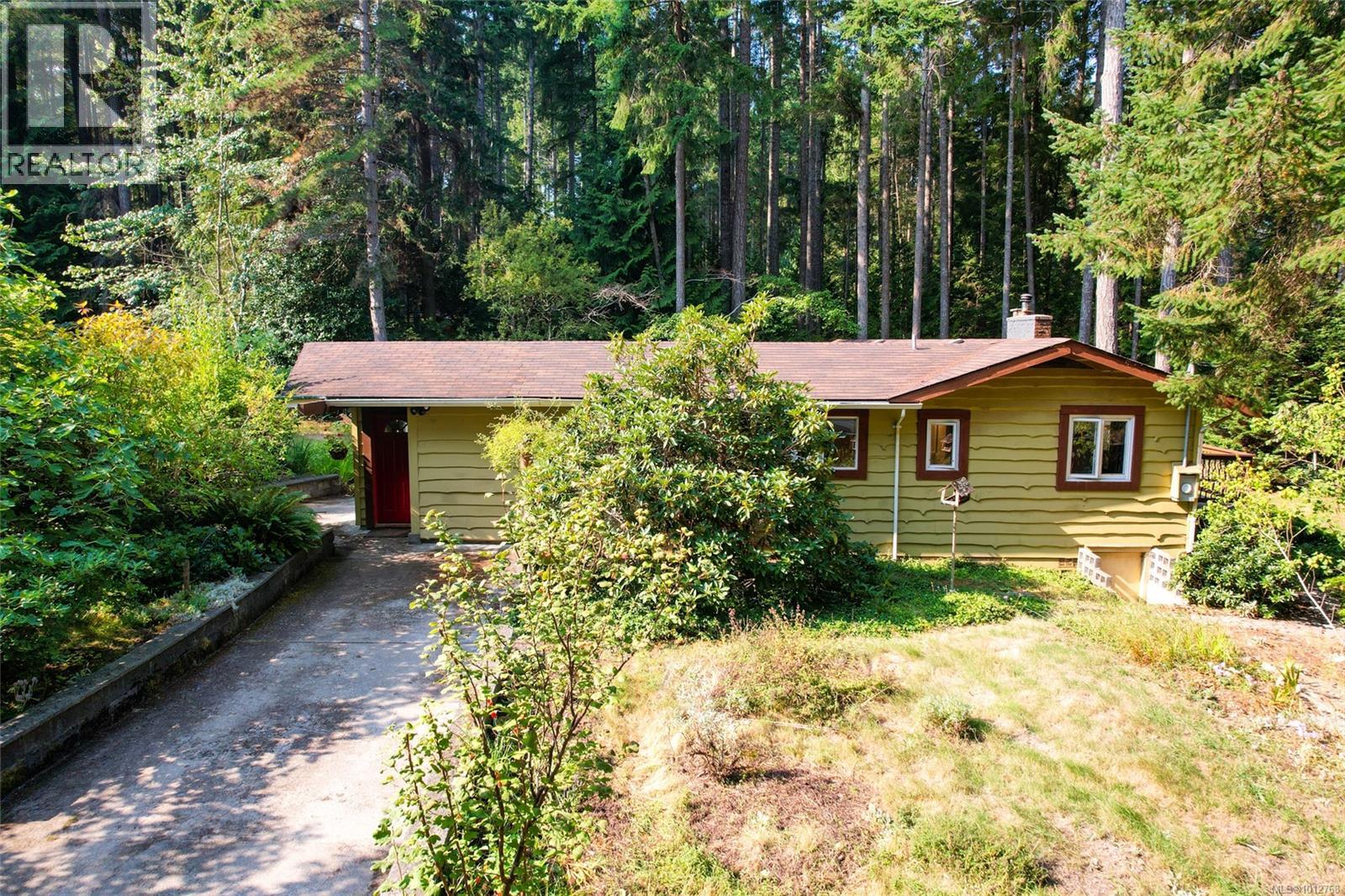 451 Berry Point Rd, Gabriola Island