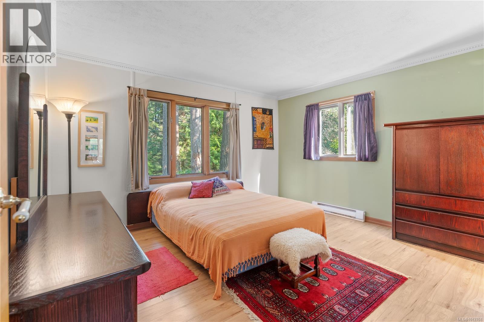 451 Berry Point Rd, Gabriola Island