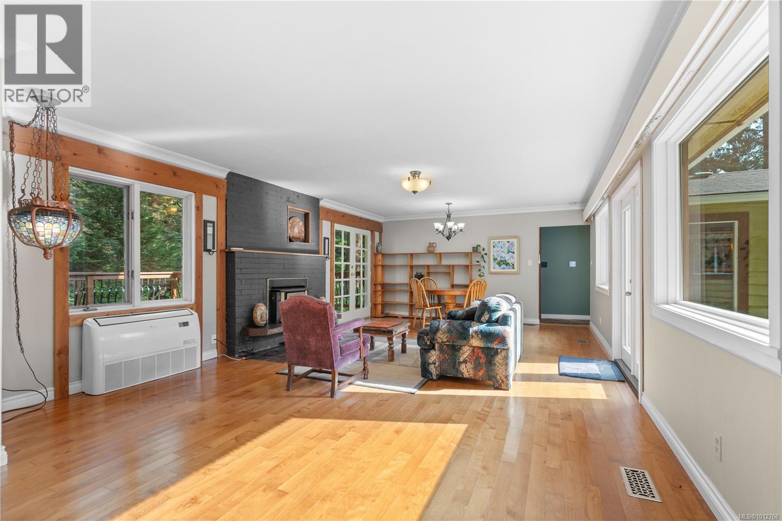 451 Berry Point Rd, Gabriola Island