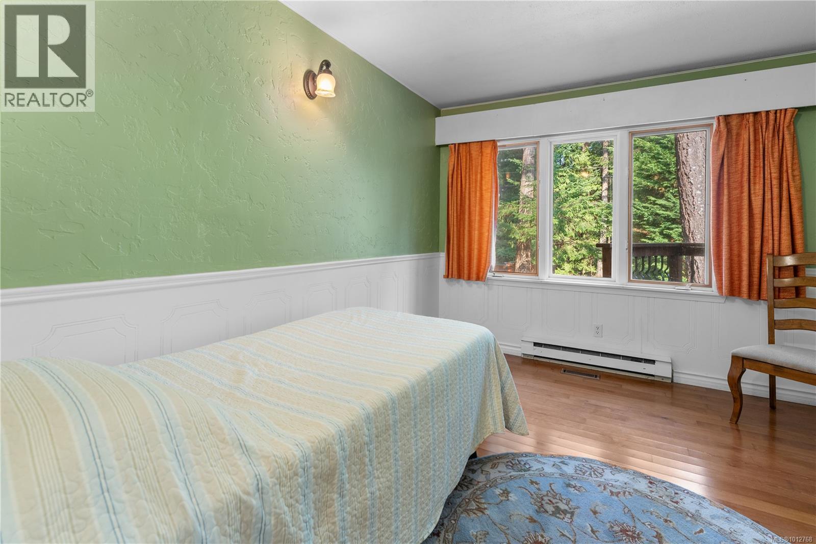 451 Berry Point Rd, Gabriola Island