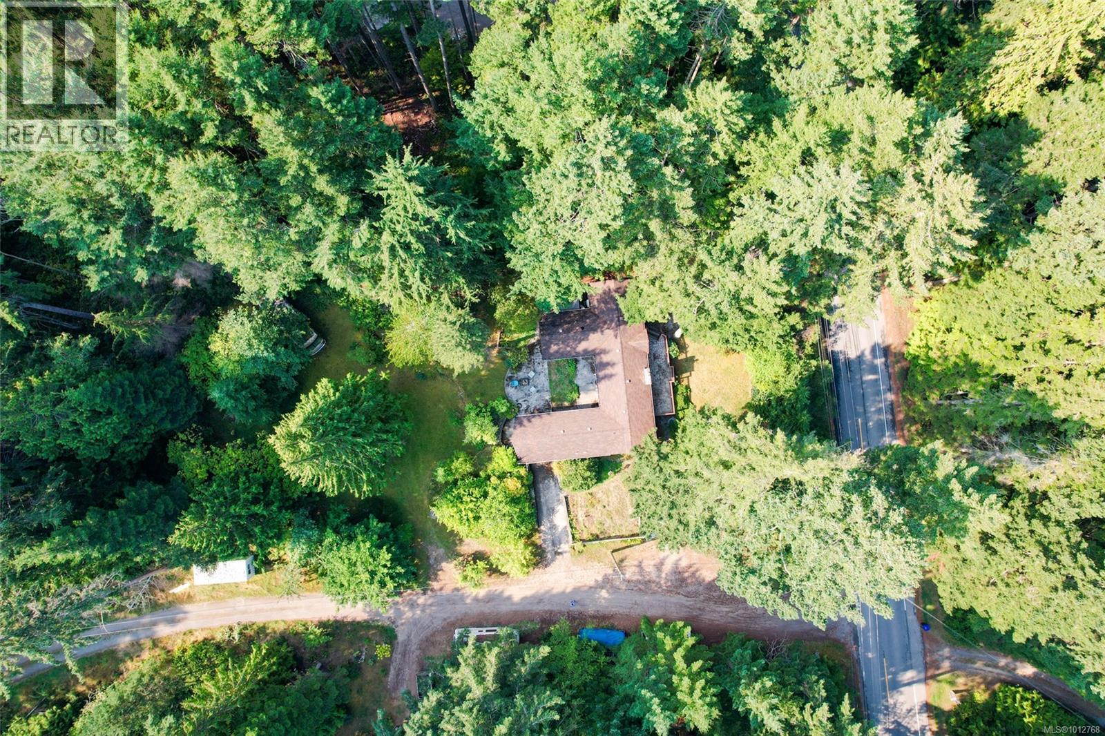 451 Berry Point Rd, Gabriola Island