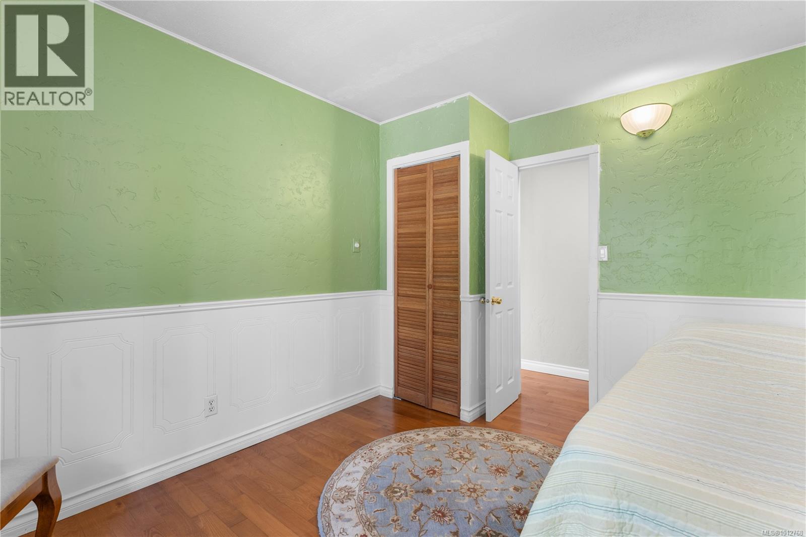451 Berry Point Rd, Gabriola Island