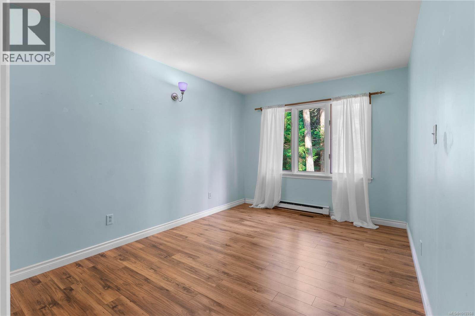 451 Berry Point Rd, Gabriola Island