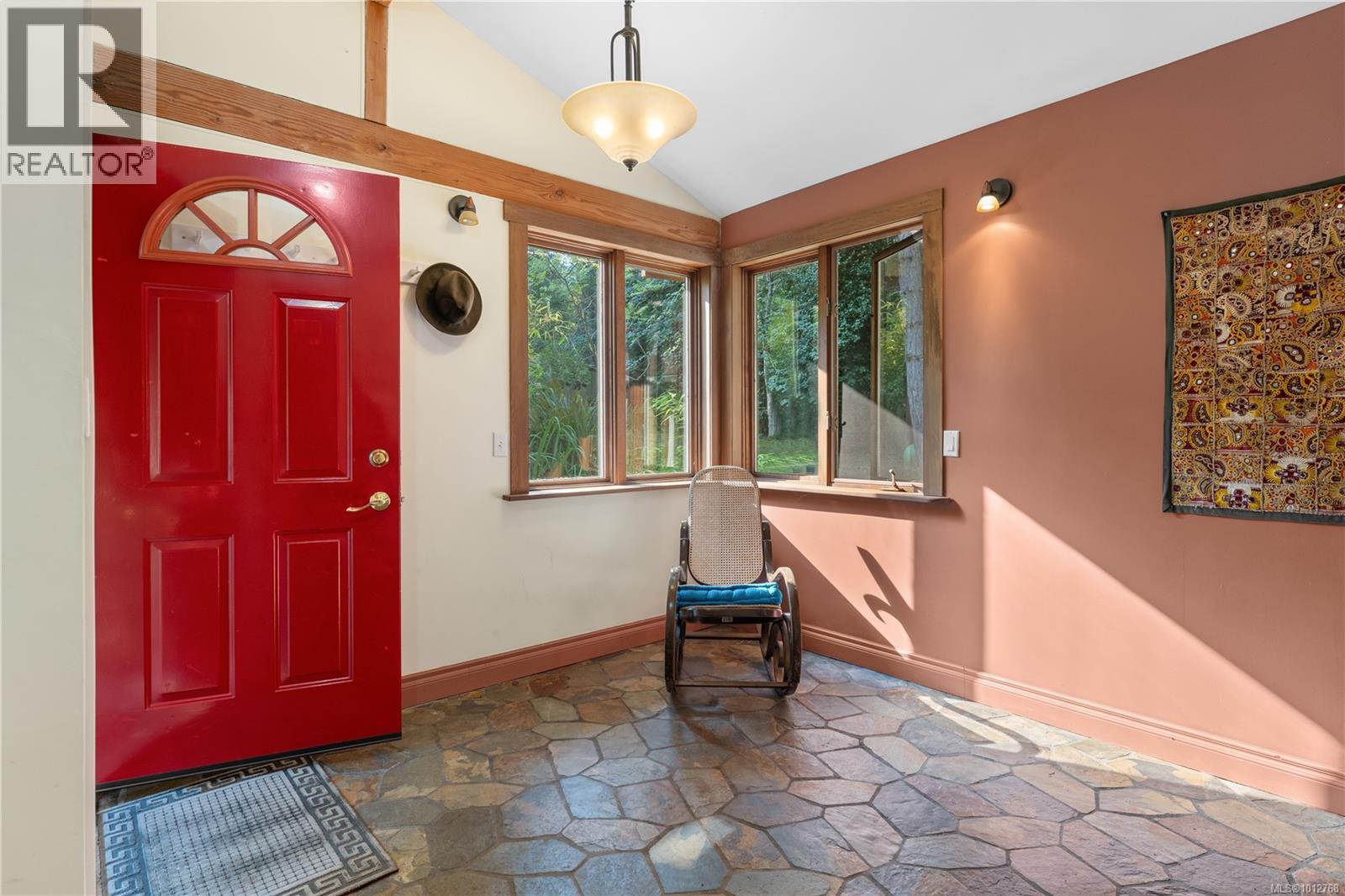 451 Berry Point Rd, Gabriola Island