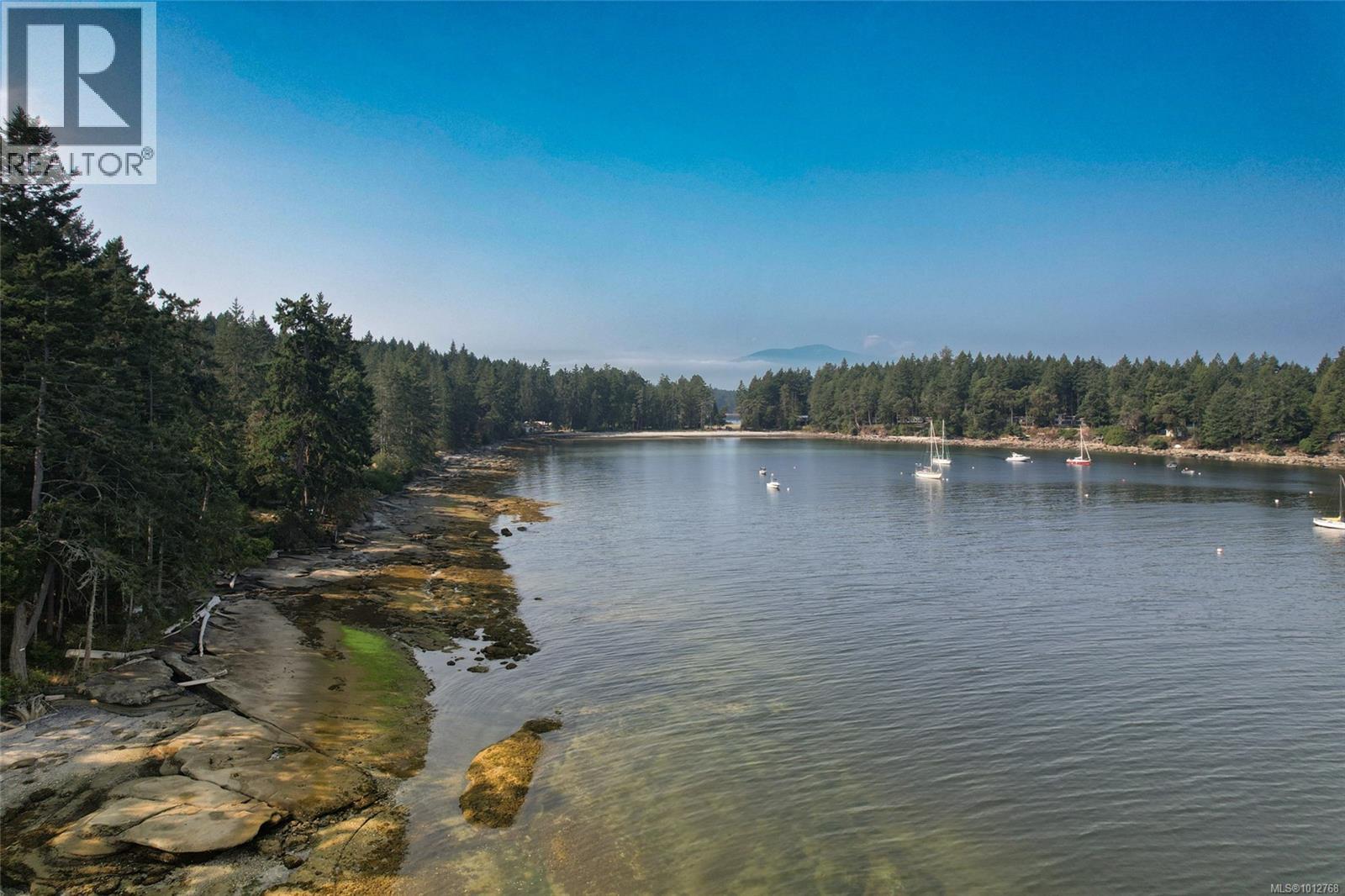 451 Berry Point Rd, Gabriola Island