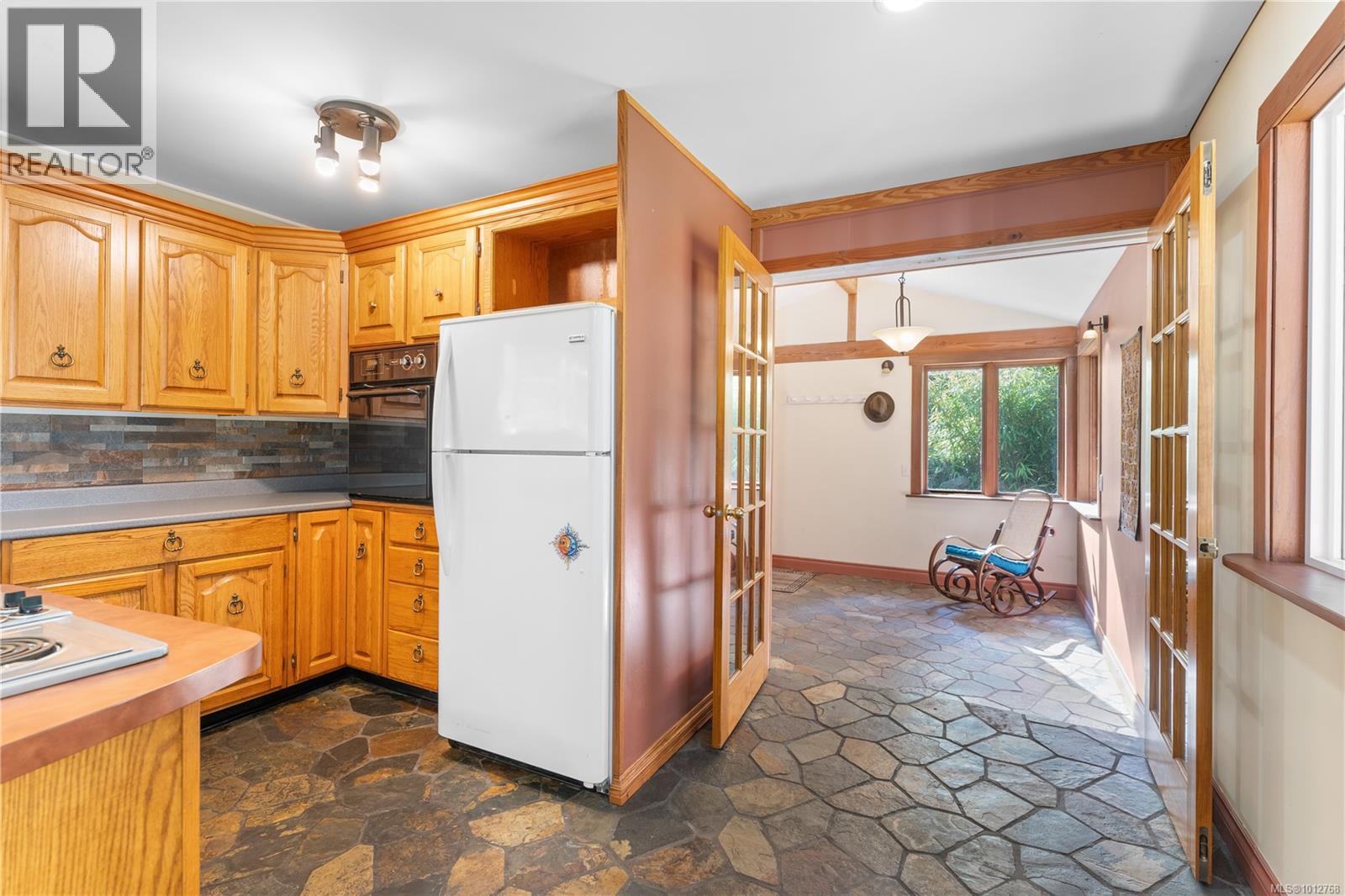 451 Berry Point Rd, Gabriola Island