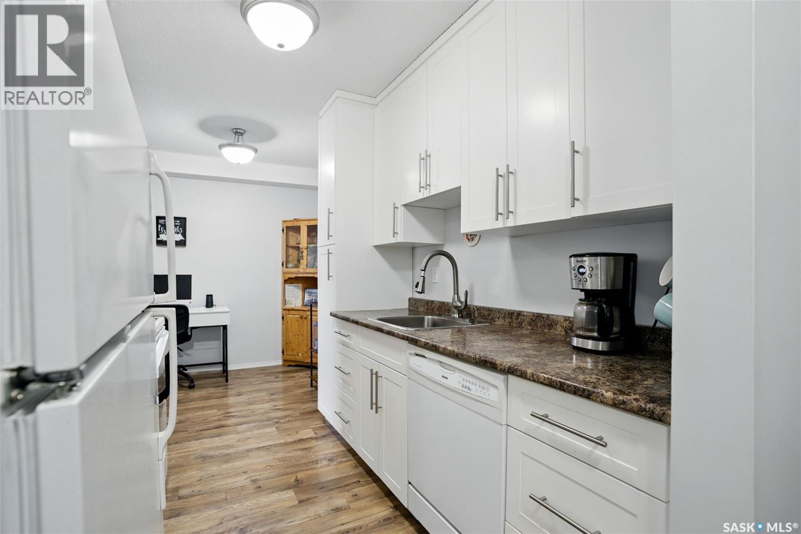 Photo 6 of 107 211 Tait Place, Saskatoon SK
