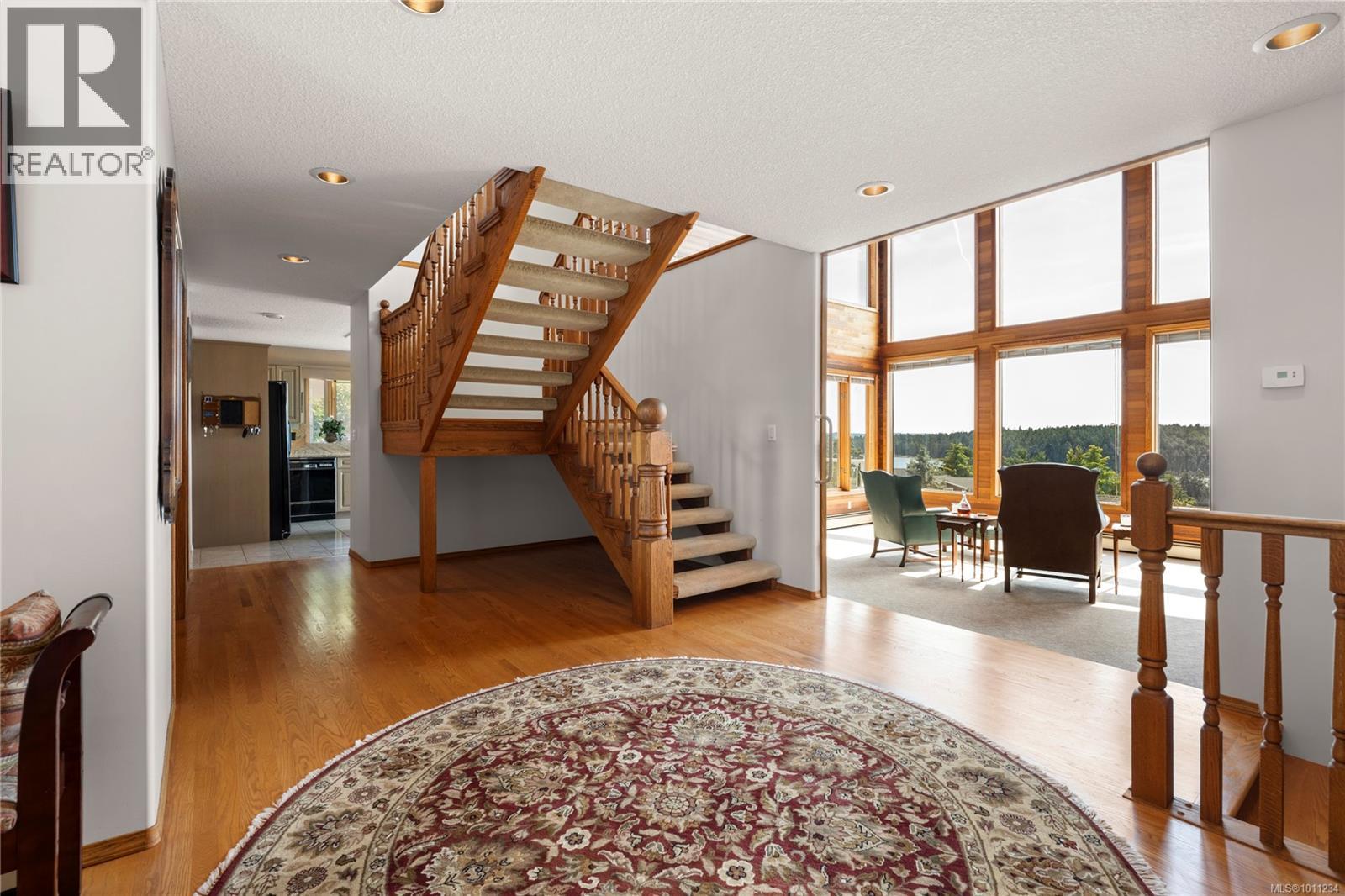 Photo 28 of 3303 Wavecrest Dr, Nanaimo BC
