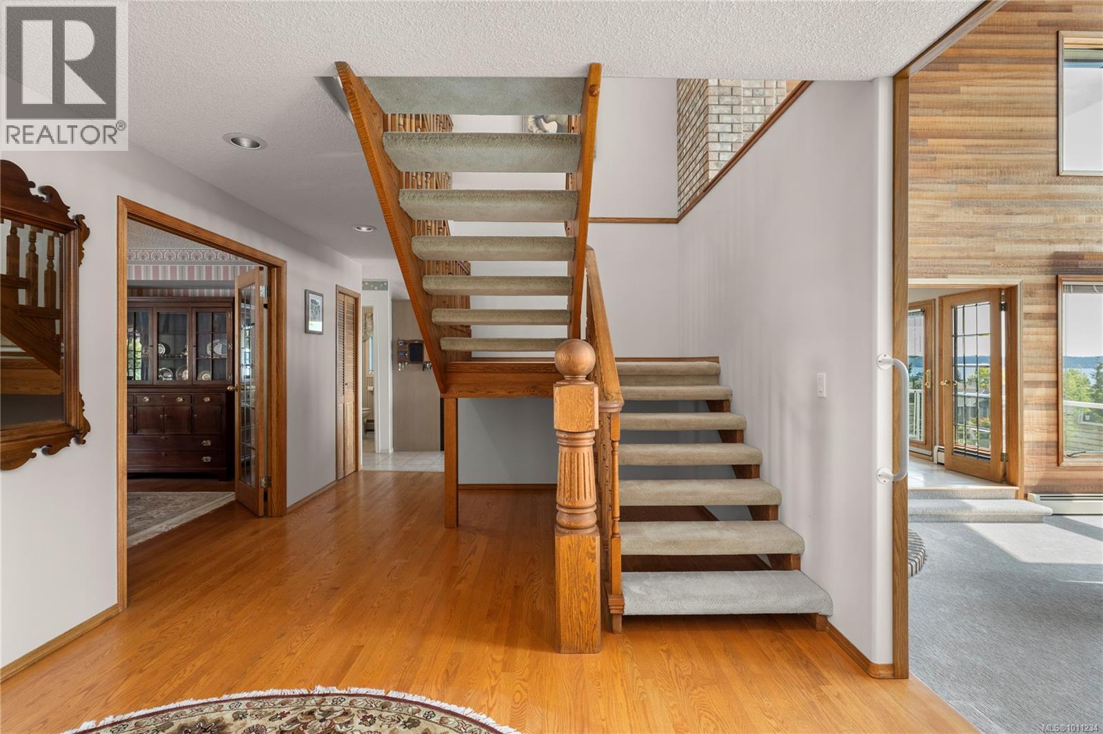 Photo 37 of 3303 Wavecrest Dr, Nanaimo BC