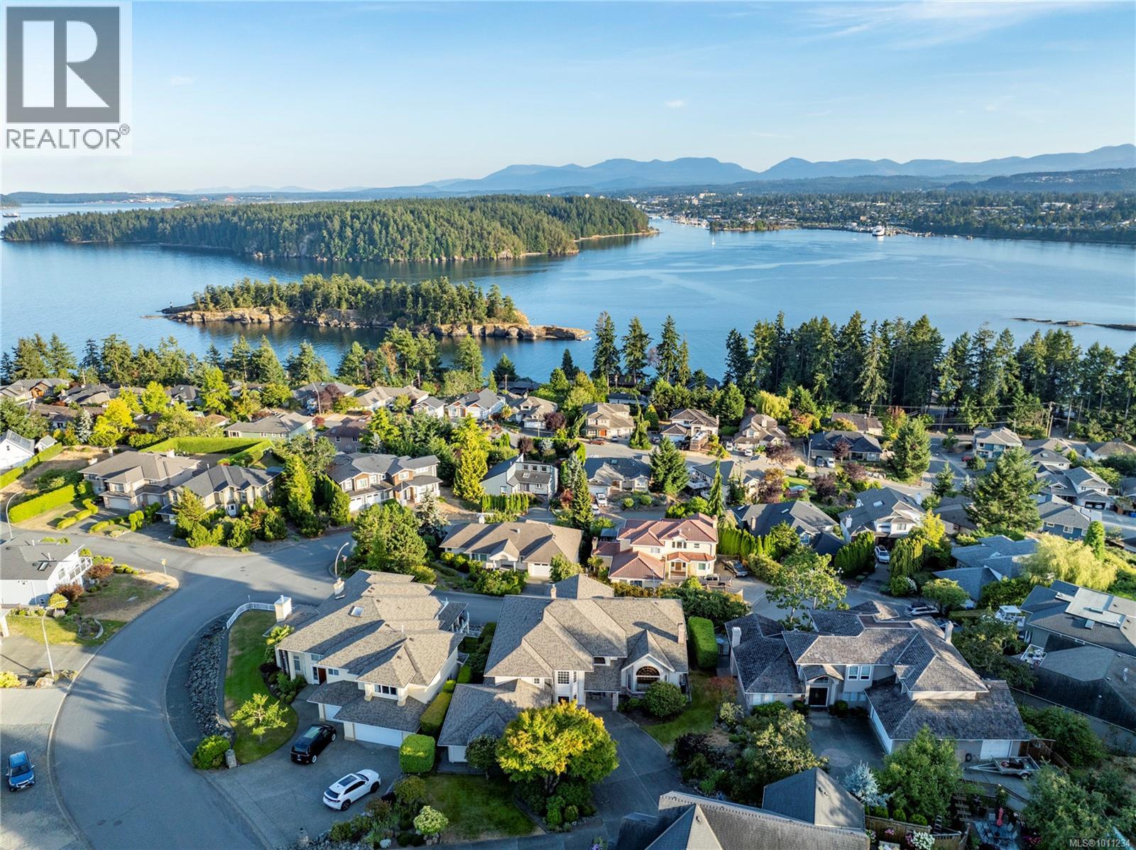 Photo 74 of 3303 Wavecrest Dr, Nanaimo BC