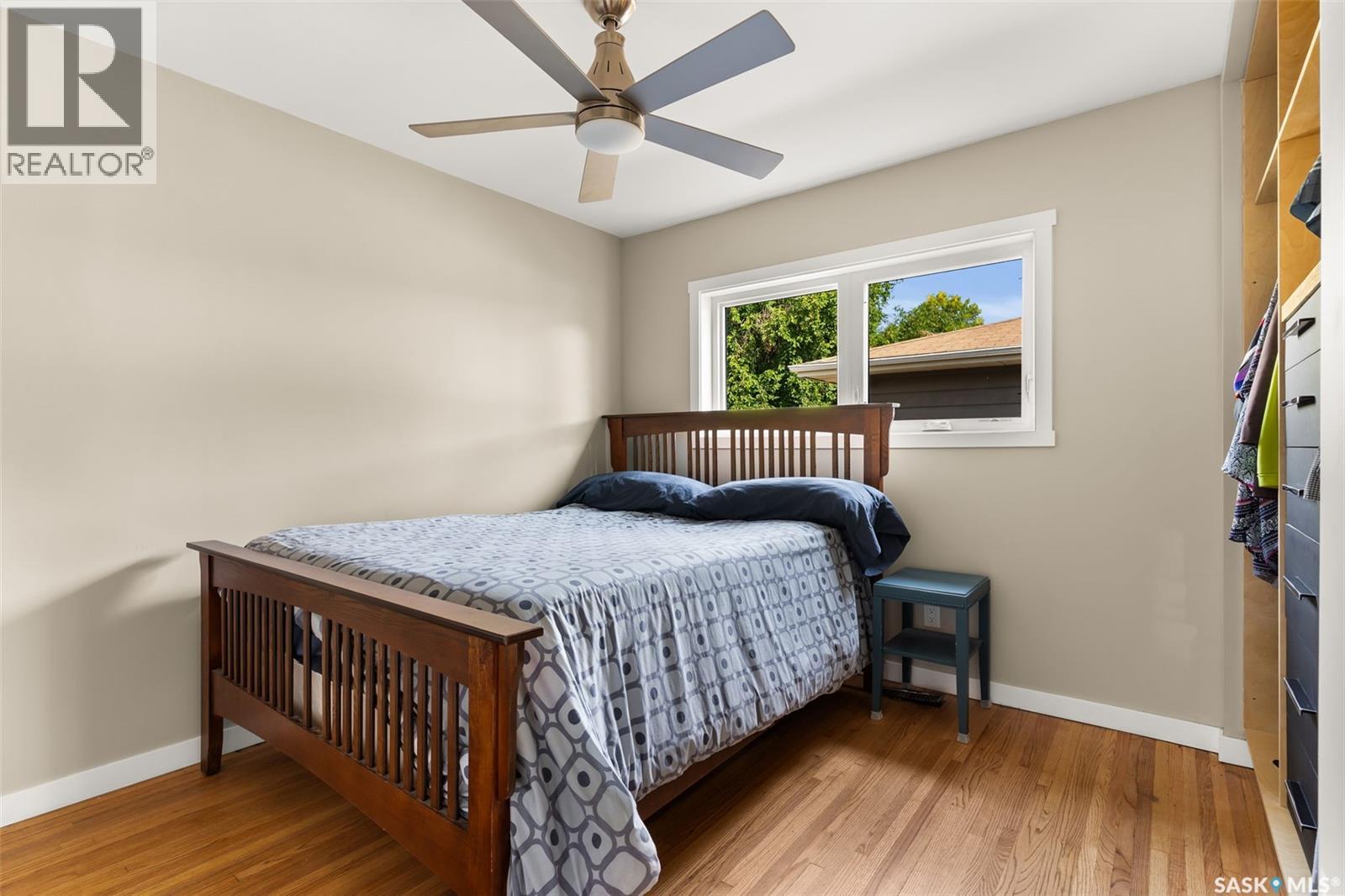 Photo 17 of 118 Langley Street, Regina SK