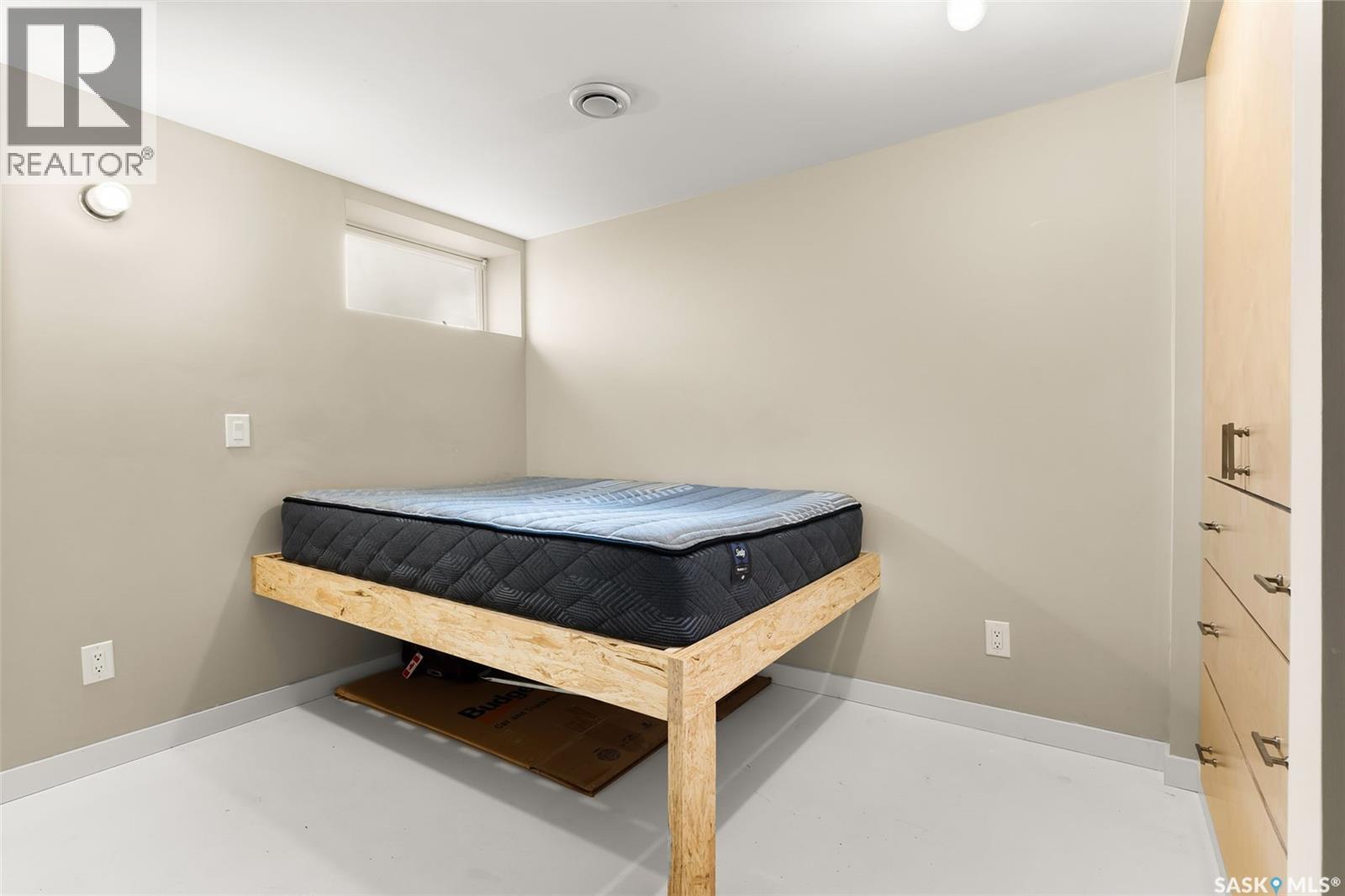 Photo 35 of 118 Langley Street, Regina SK
