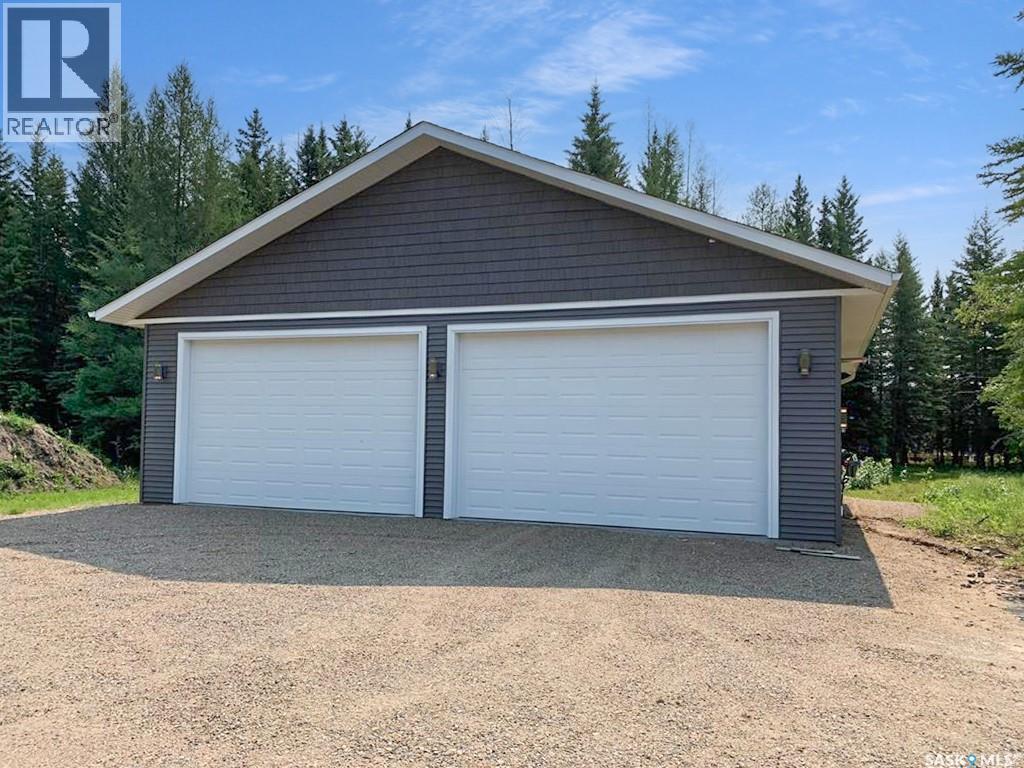 Photo 2 of 18 Cranberry Creek Crescent, Candle Lake SK