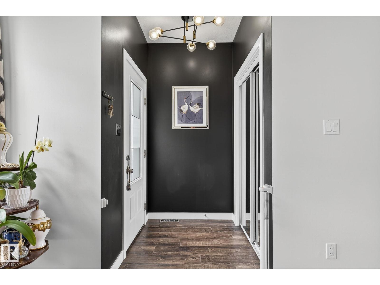 Photo 2 of 63 723 172 St Sw, Edmonton AB