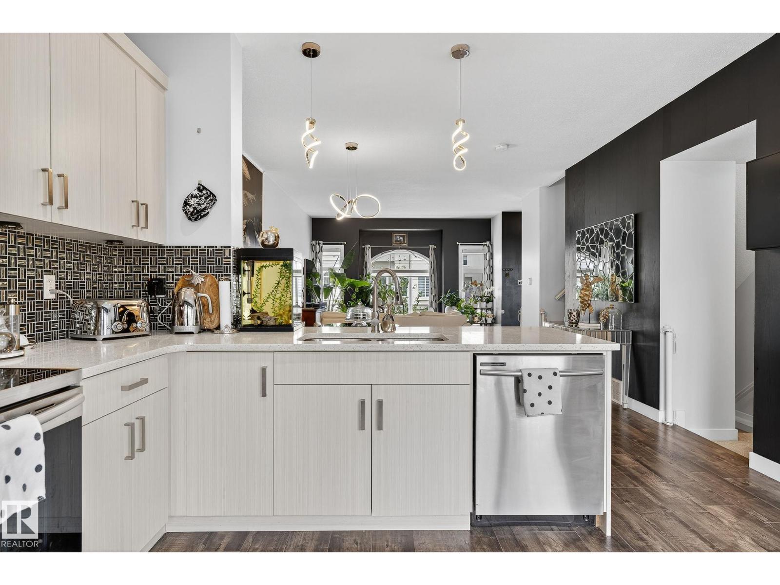 Photo 12 of 63 723 172 St Sw, Edmonton AB