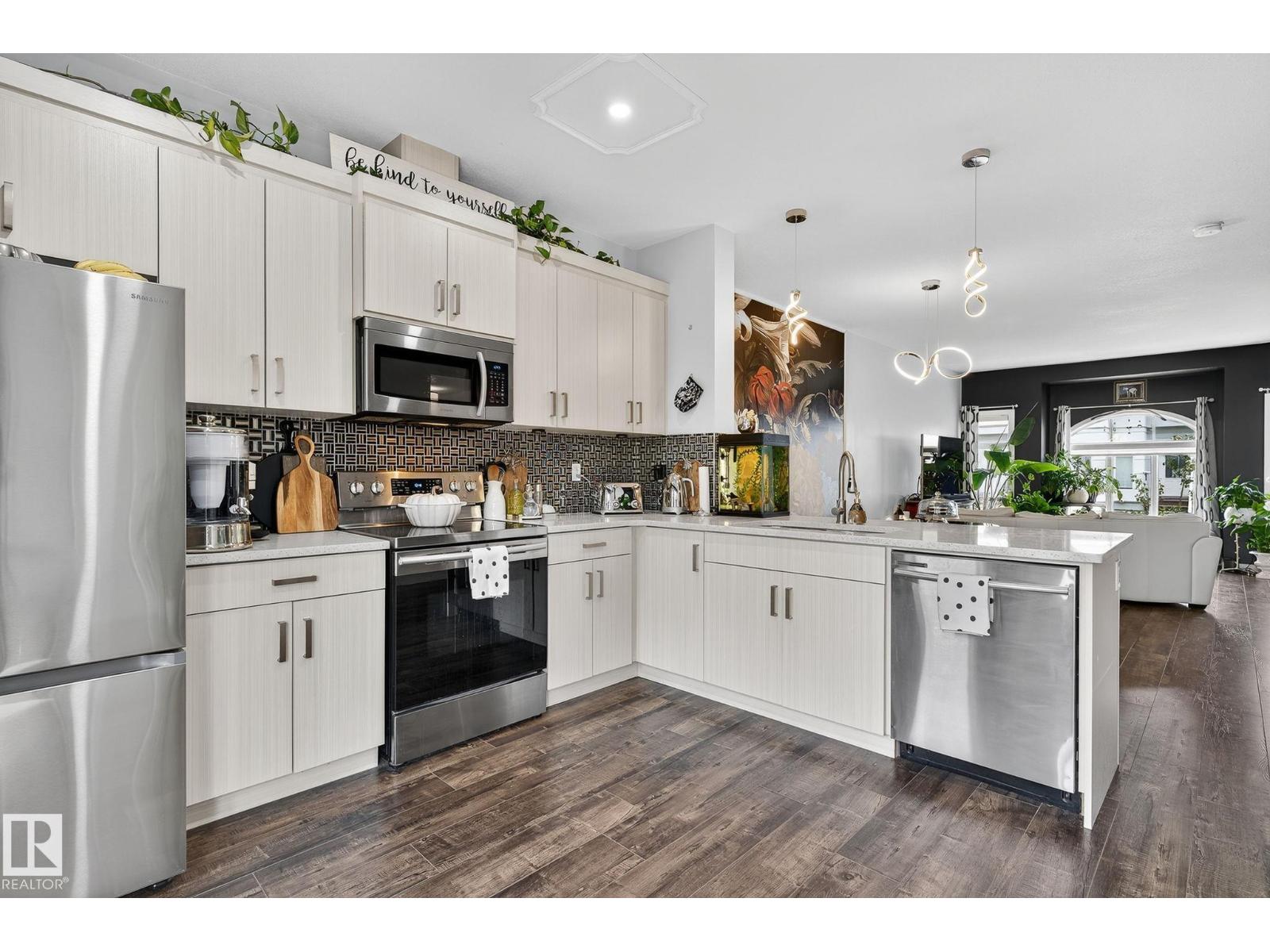 Photo 15 of 63 723 172 St Sw, Edmonton AB