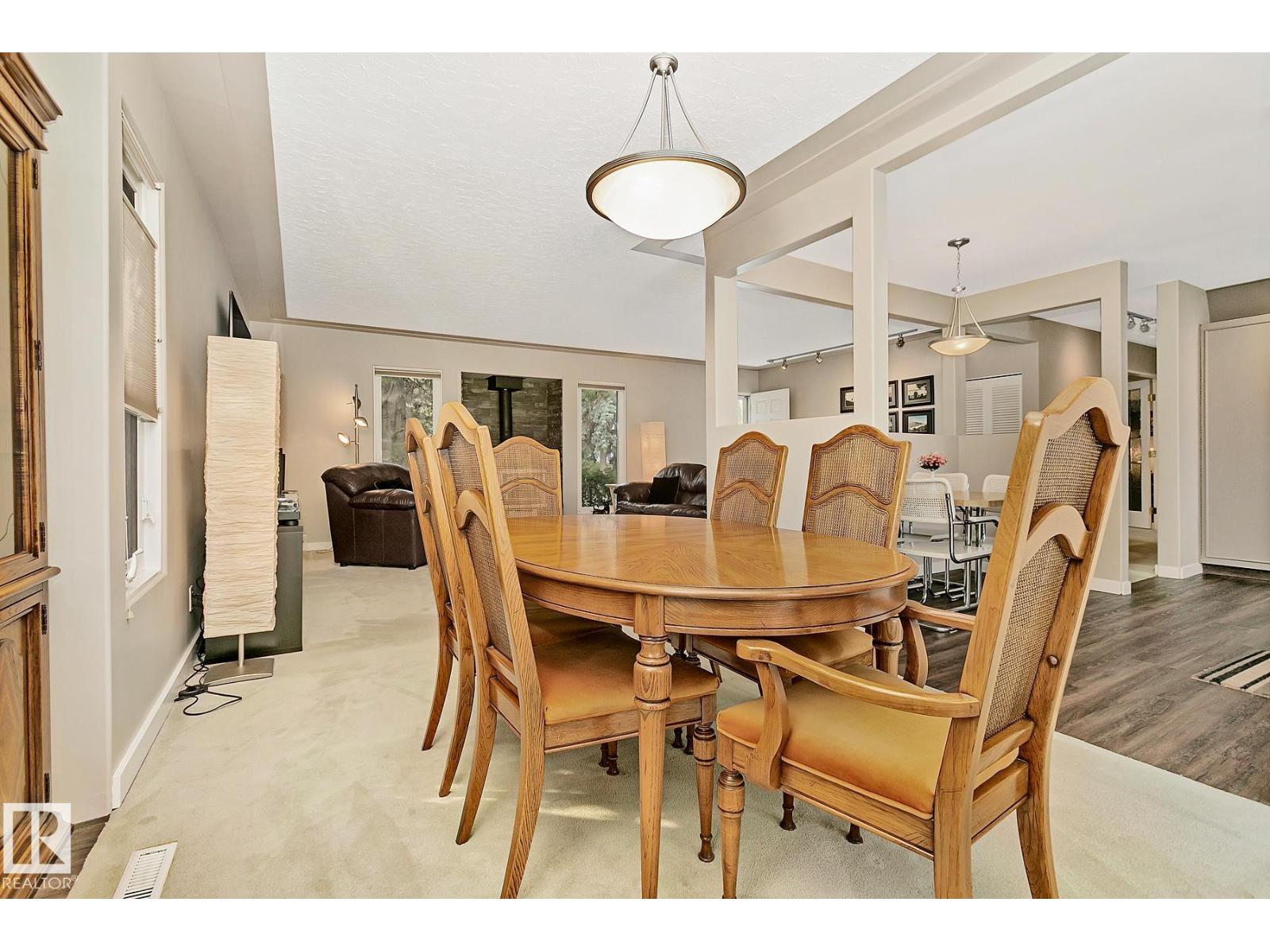 Photo 25 of 4412 107 Av Nw, Edmonton AB
