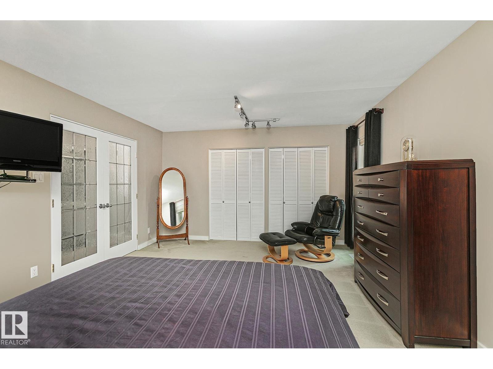 Photo 28 of 4412 107 Av Nw, Edmonton AB