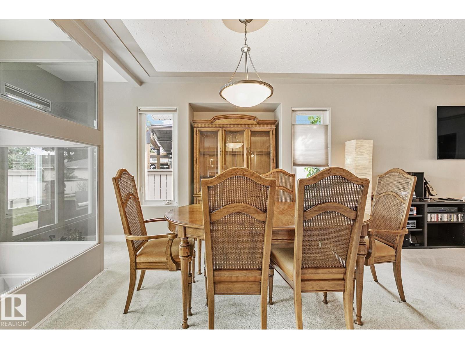 Photo 24 of 4412 107 Av Nw, Edmonton AB