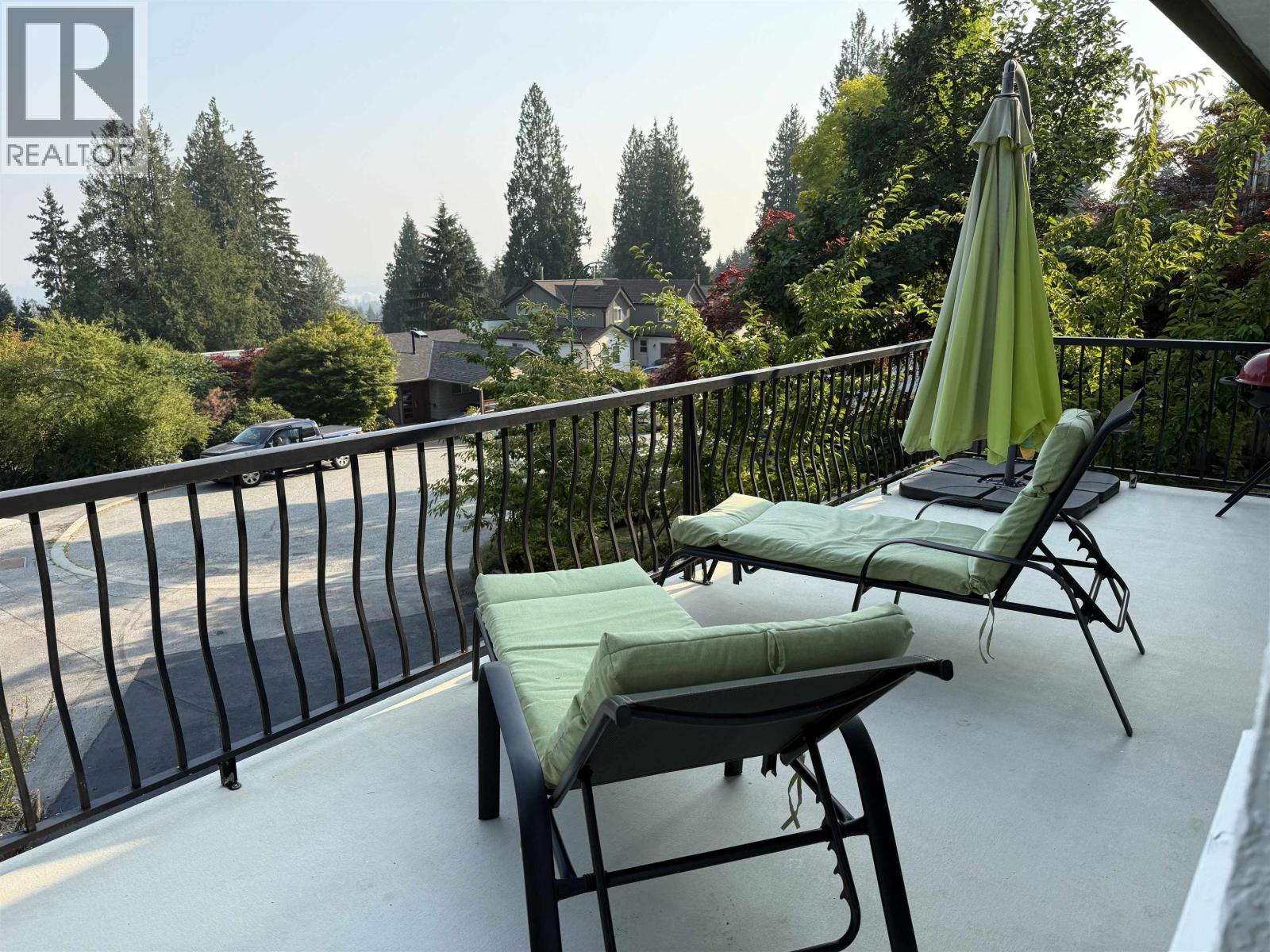 Photo 31 of 4577 Meadowbank Close, North Vancouver BC
